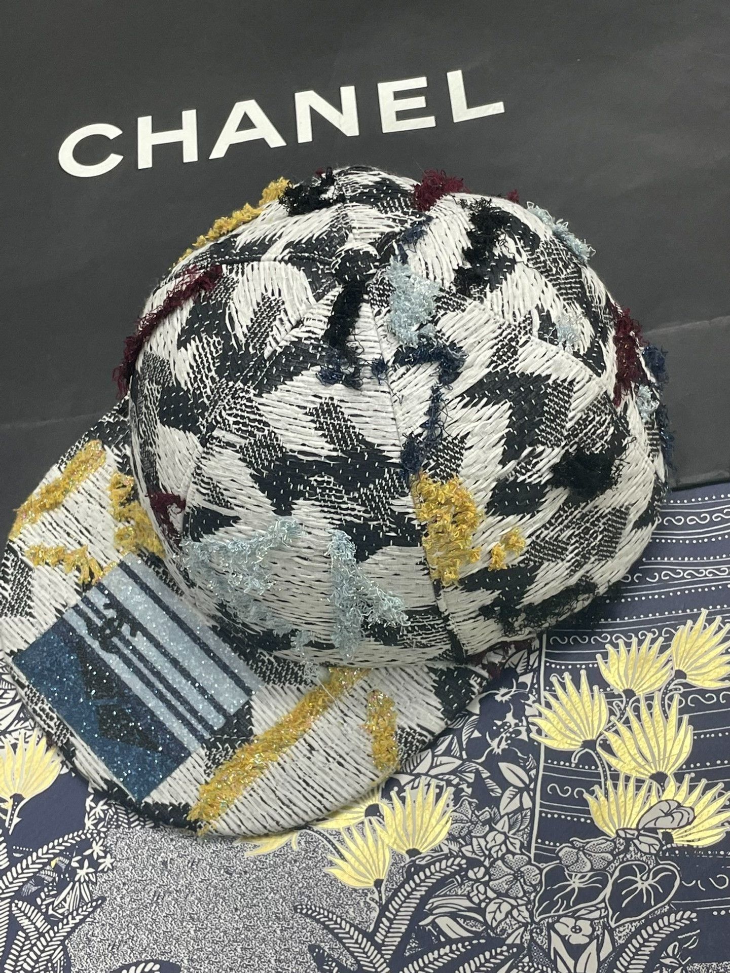 Chanel Chanel Diamond Sequin Tweed Baseball Cap Size ONE SIZE - 3 Thumbnail