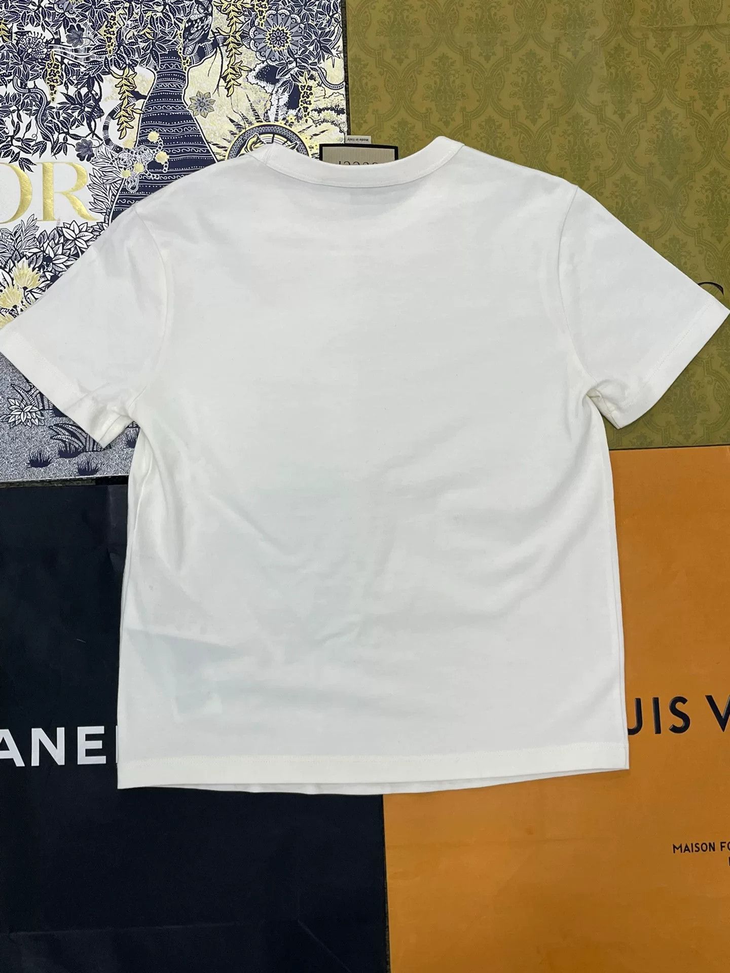 Gucci Gucci White Rhinestone Logo T-Shirt Size S / US 4 / IT 40 - 3 Thumbnail