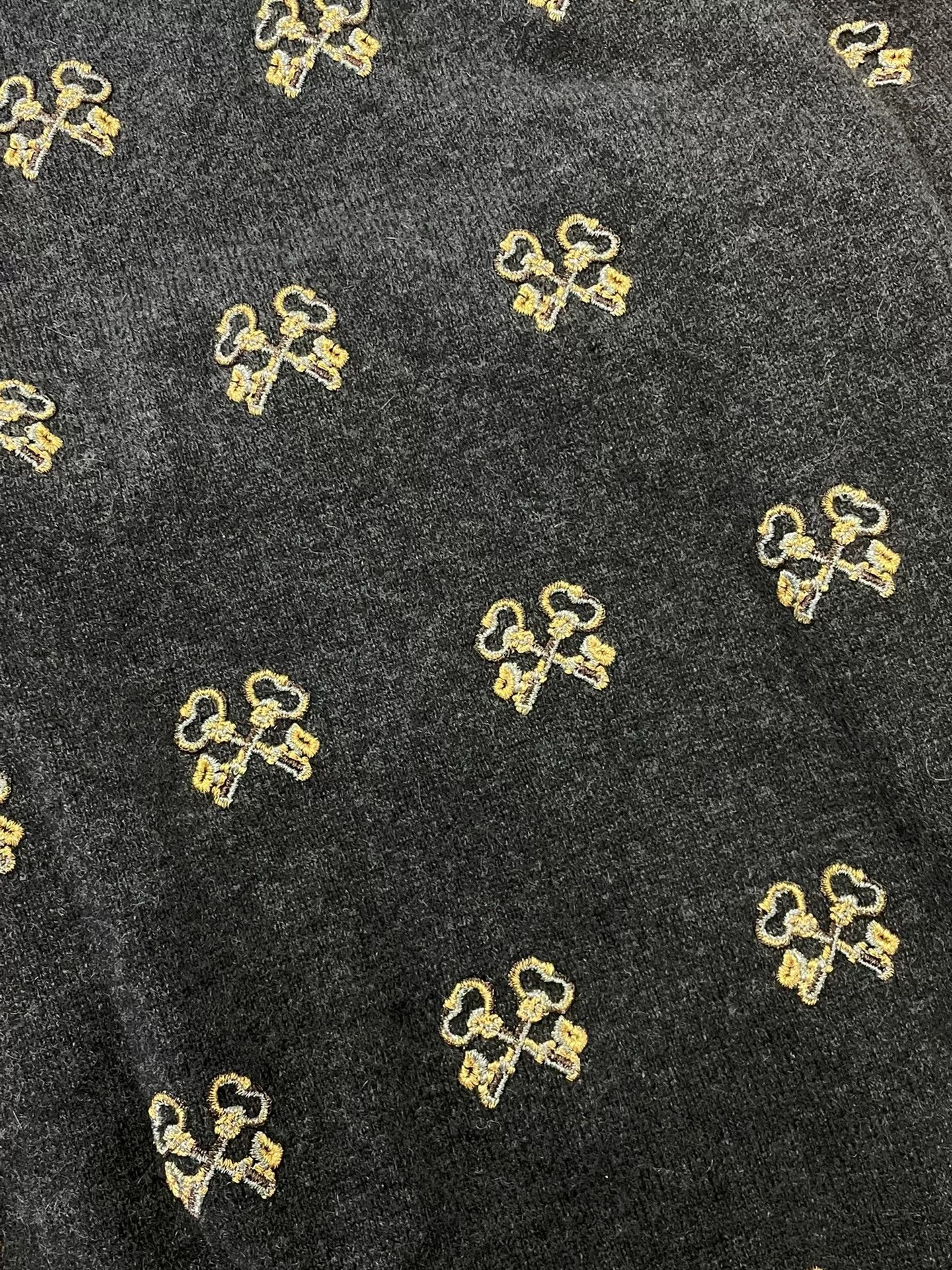 Dolce & Gabbana Dolce&Gabbana Gray Gold Key Embroidery Sweater Size US XS / EU 42 / 0 - 2 Thumbnail