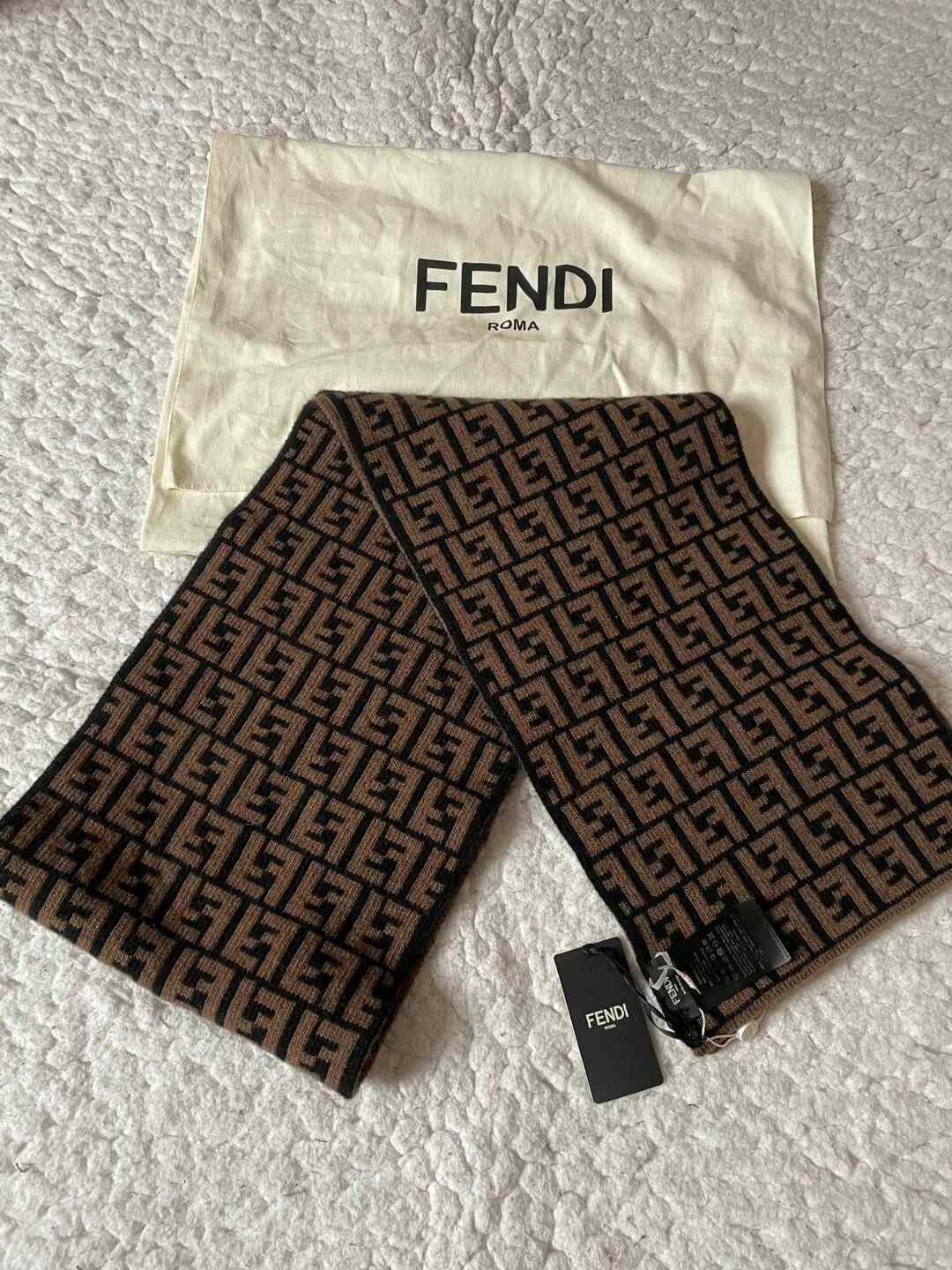 Fendi Fendi Classic FF Pattern Scarf Size ONE SIZE - 5 Thumbnail