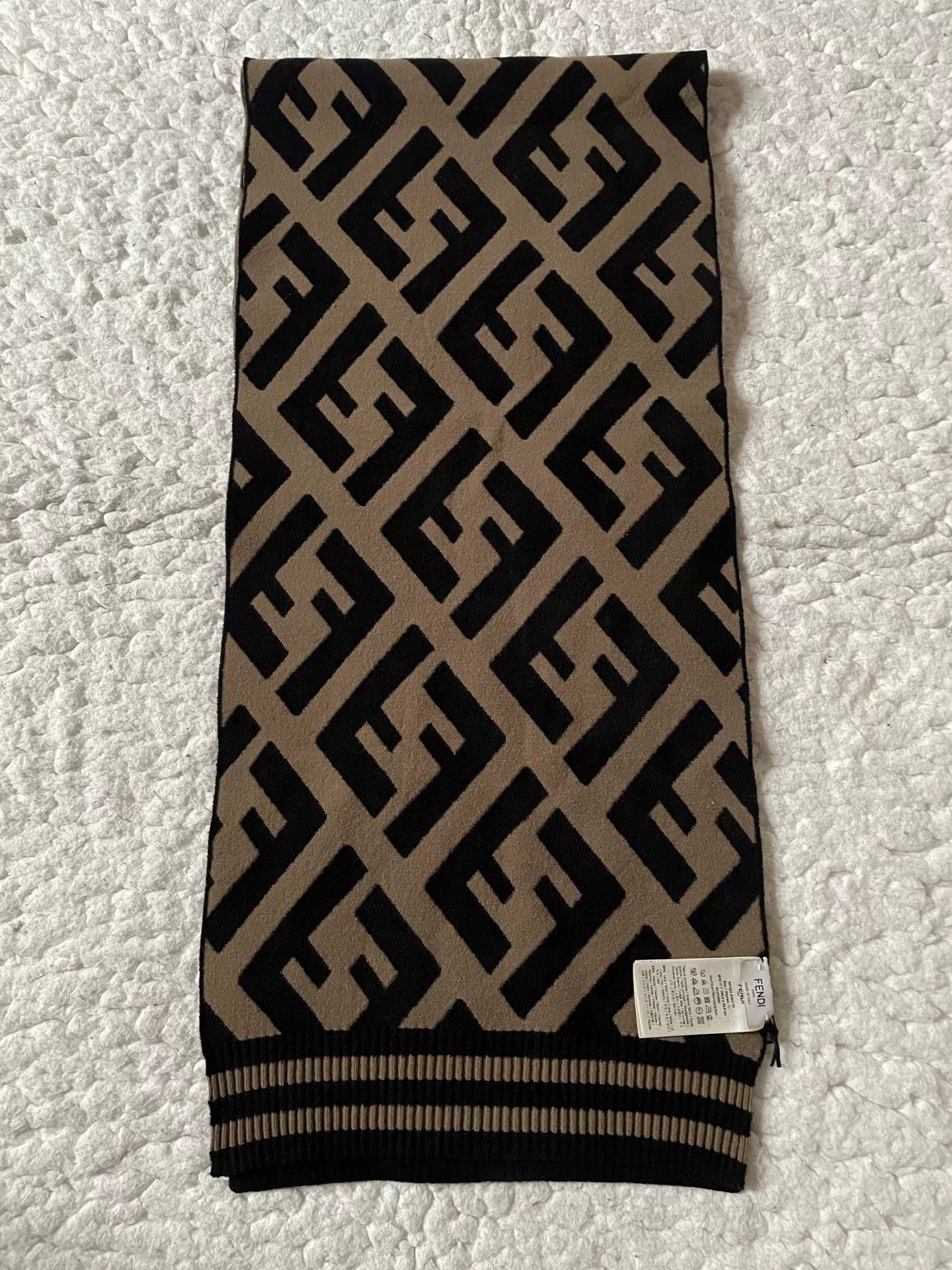 Fendi Fendi Zucca Pattern Scarf Size ONE SIZE - 4 Thumbnail