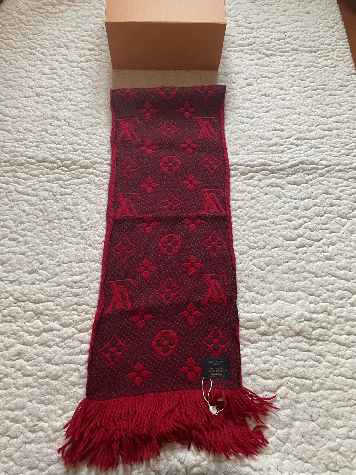 Louis Vuitton Louis Vuitton Red New Scarf Size ONE SIZE - 5 Thumbnail