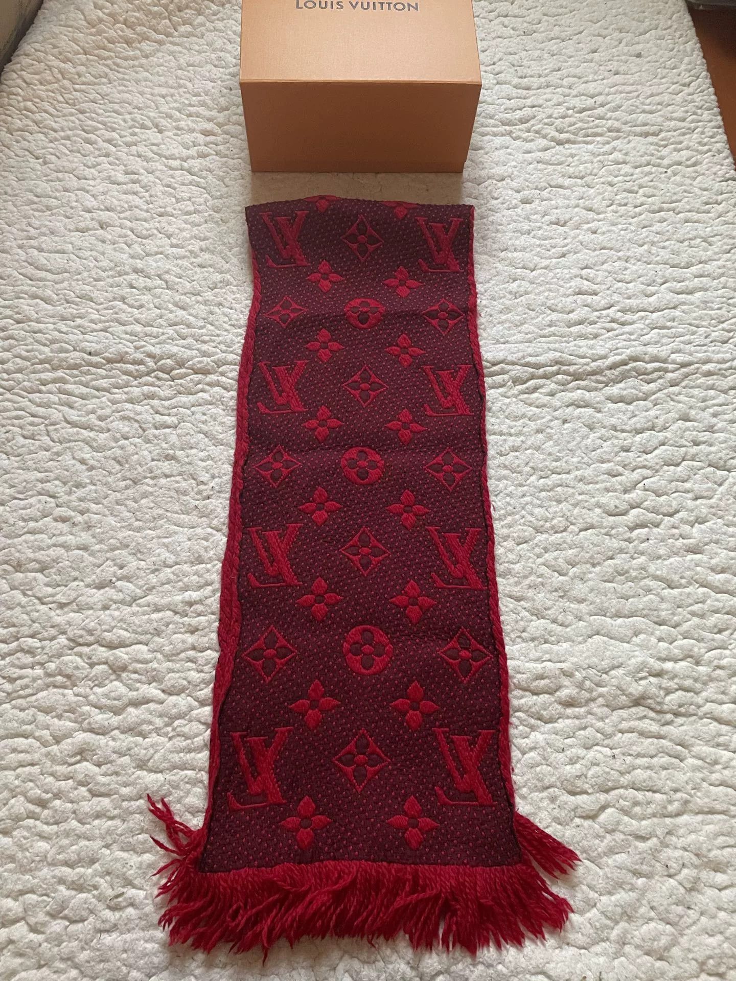 Louis Vuitton Louis Vuitton Red New Scarf Size ONE SIZE - 4 Thumbnail
