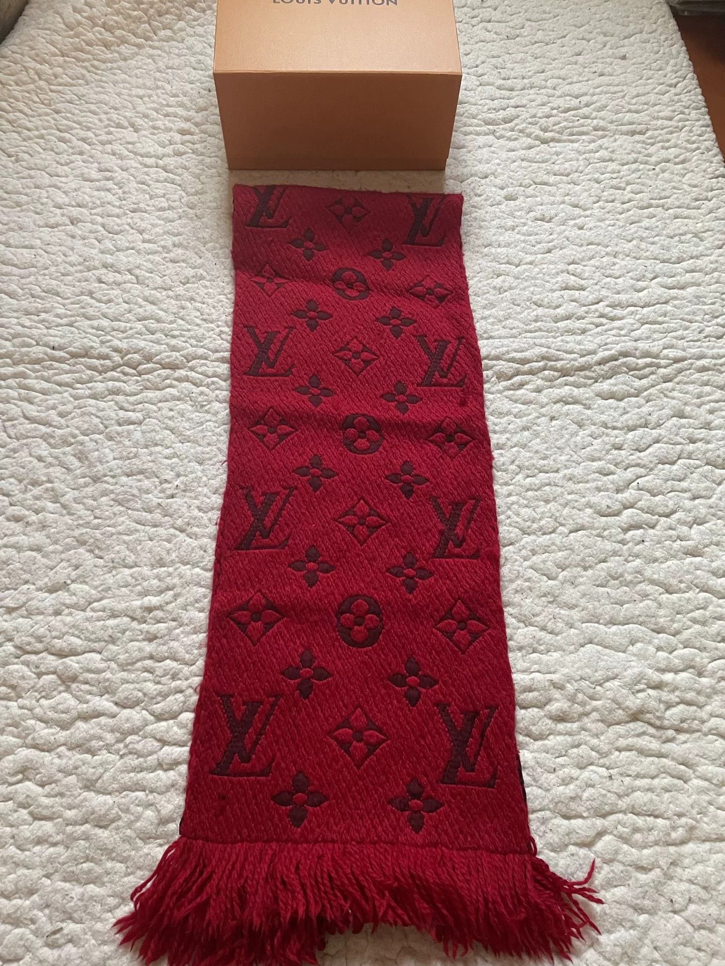 Louis Vuitton Louis Vuitton Red New Scarf Size ONE SIZE - 3 Thumbnail