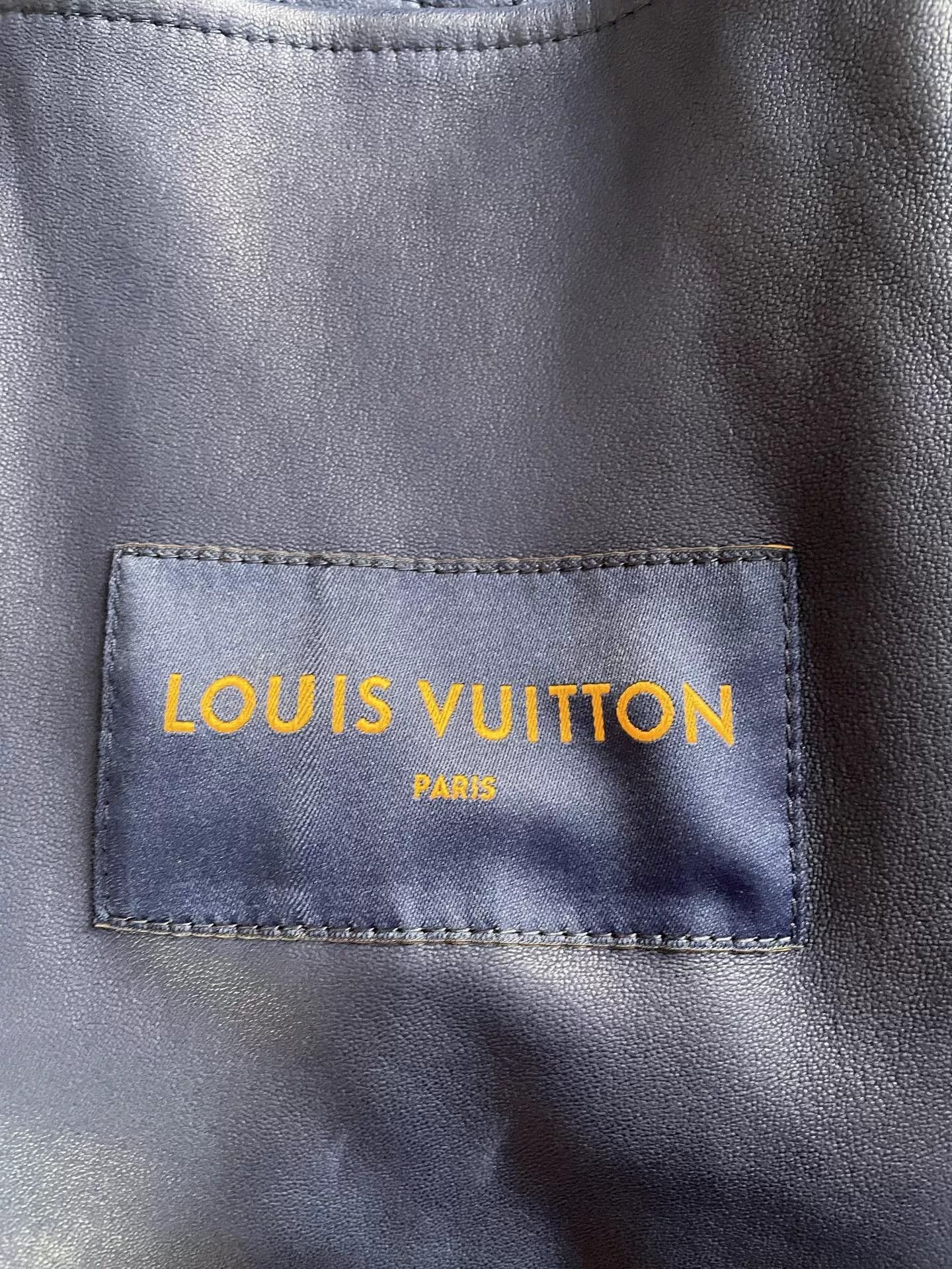 Louis Vuitton Louis Vuitton Denim Jacket Size 44 Size US S / EU 44-46 / 1 - 4 Thumbnail