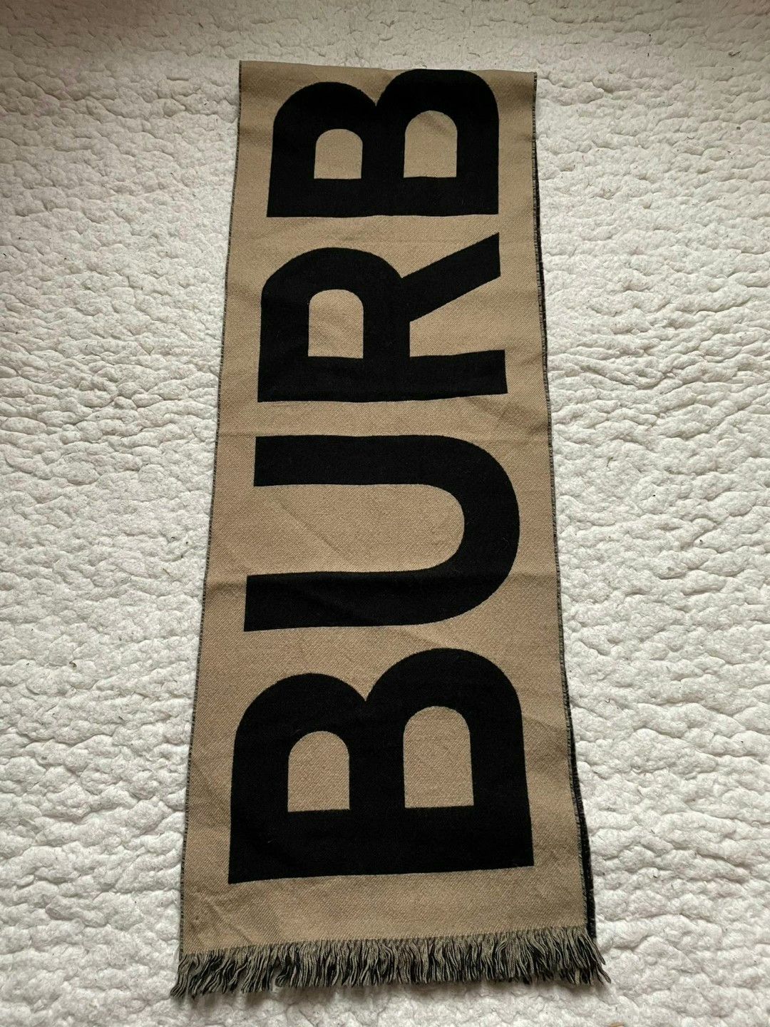 Burberry Burberry Scarf Shawl Size ONE SIZE - 2 Thumbnail