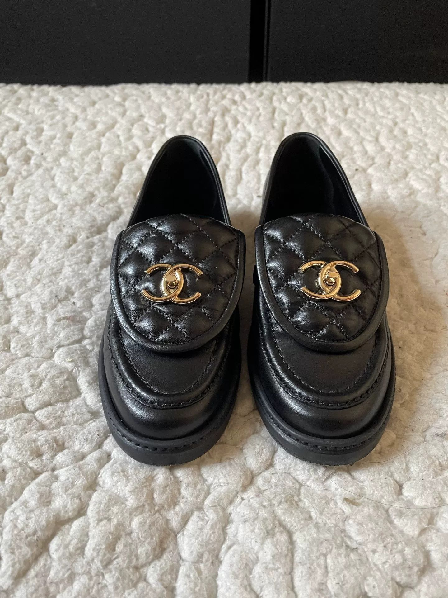 Chanel Chanel Loafers Size 36.5 Size US 5.5 / IT 35.5 - 2 Thumbnail