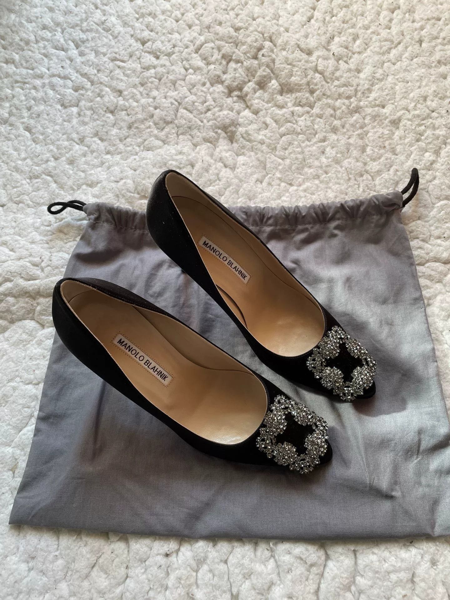 Manolo Blahnik Manolo Blannk Satin Diamond Buckle Heels Size US 5.5 / IT 35.5 - 2 Thumbnail