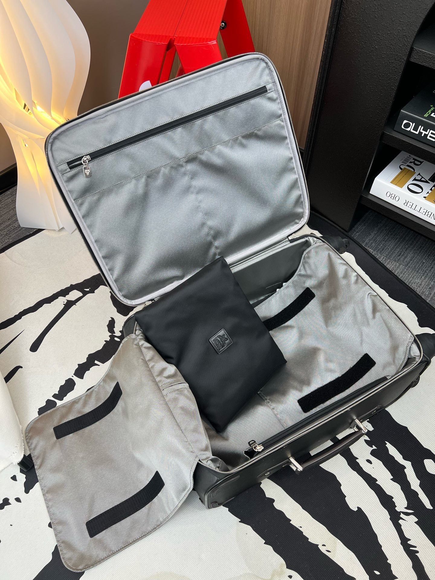 MCM MCM Black Suitcase 37×49CM Size ONE SIZE - 7 Thumbnail