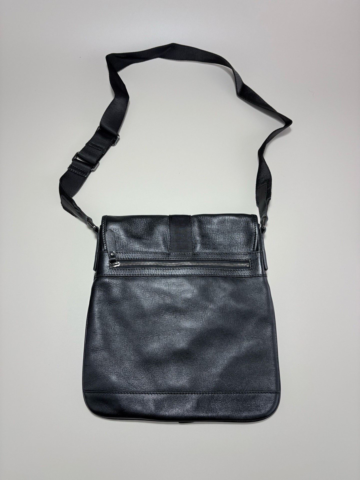 Burberry Burberry Leather Messenger Bag Size ONE SIZE - 2 Thumbnail