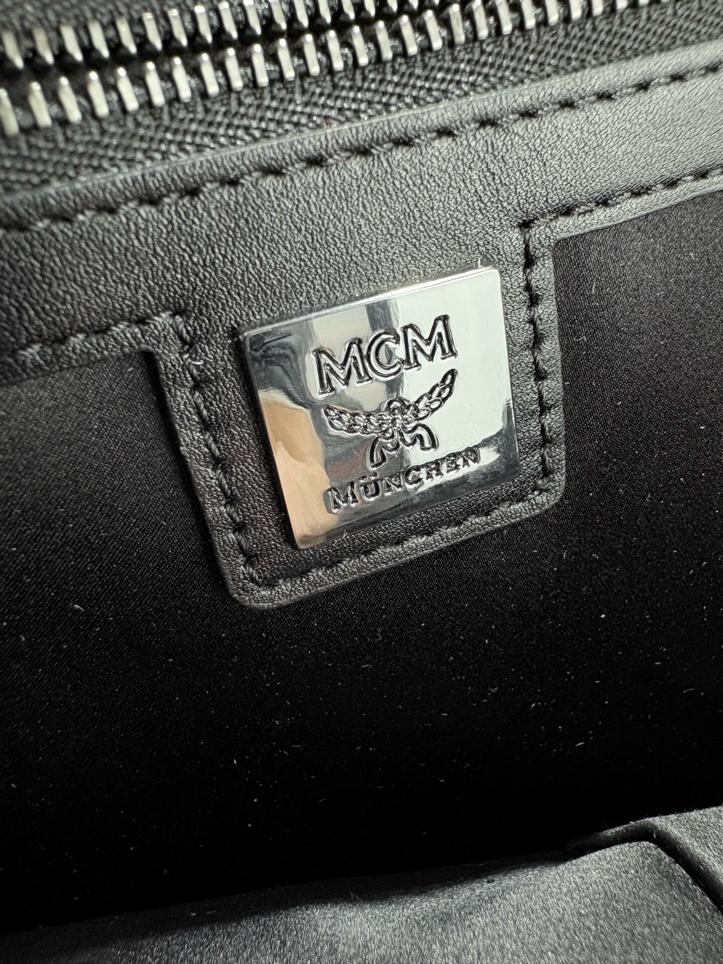 MCM MCM Lambskin Studded Large Backpack Size ONE SIZE - 5 Thumbnail