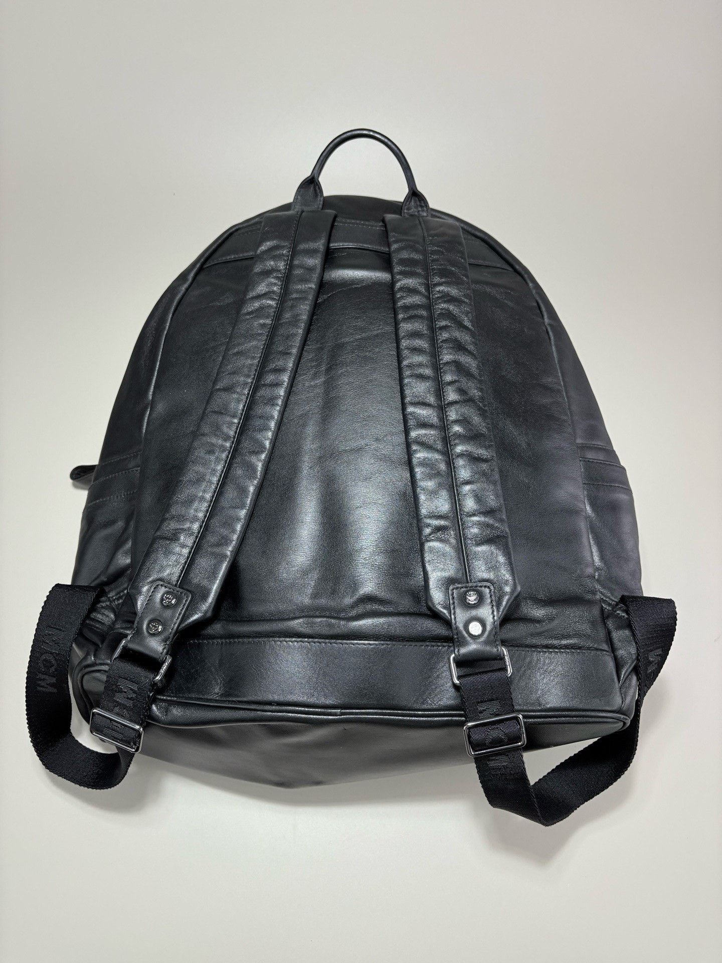 MCM MCM Lambskin Studded Large Backpack Size ONE SIZE - 2 Thumbnail