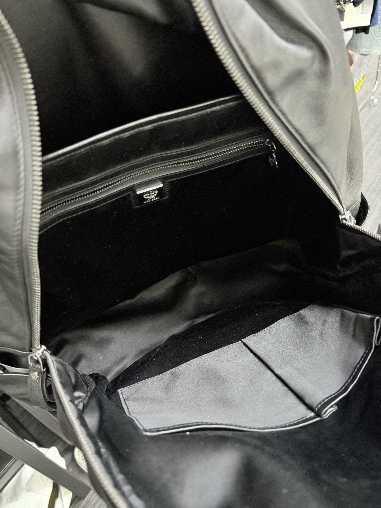 MCM MCM Lambskin Studded Large Backpack Size ONE SIZE - 4 Thumbnail