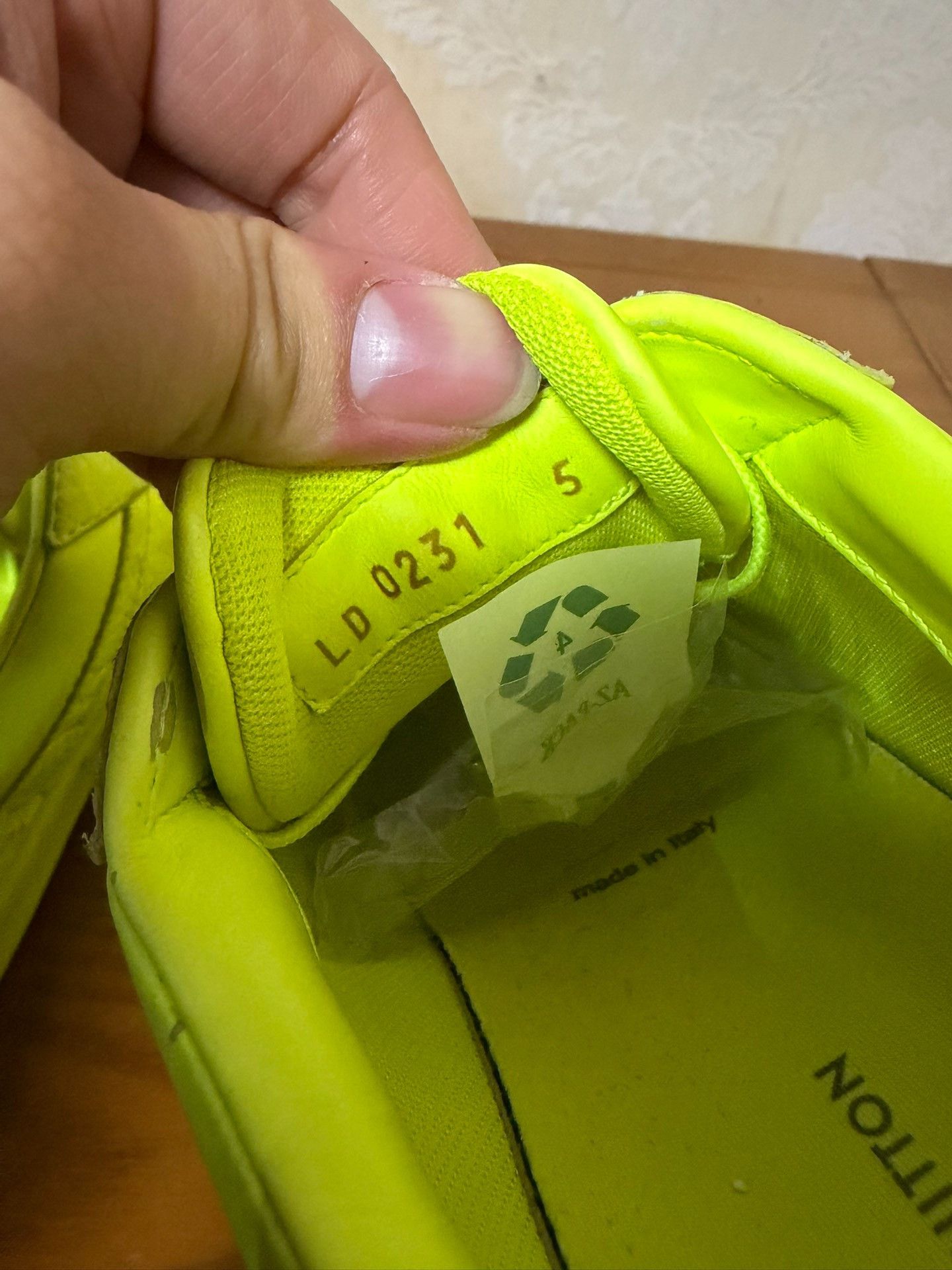 Louis Vuitton Louis Vuitton Retro Green Lowtop Sneakers 39 Men Size US 6.5 / EU 39-40 - 6 Thumbnail