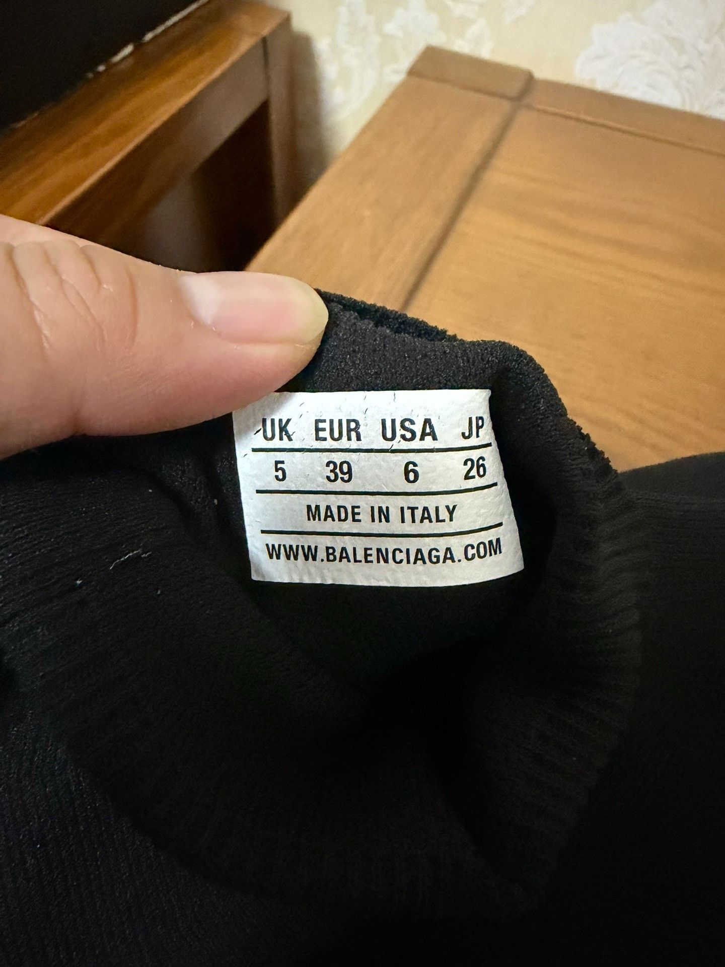 Balenciaga Balenciaga Black Hitop Sneakers 39 Men Size US 6.5 / EU 39-40 - 5 Thumbnail