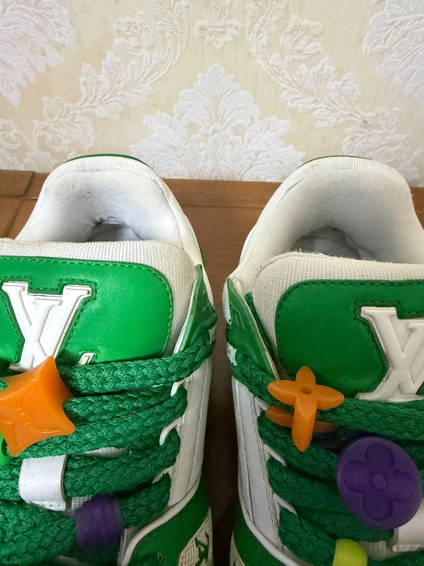 Louis Vuitton Louis Vuitton Green Lowtop Sneakers 43 Men Size US 10 / EU 43 - 6 Thumbnail