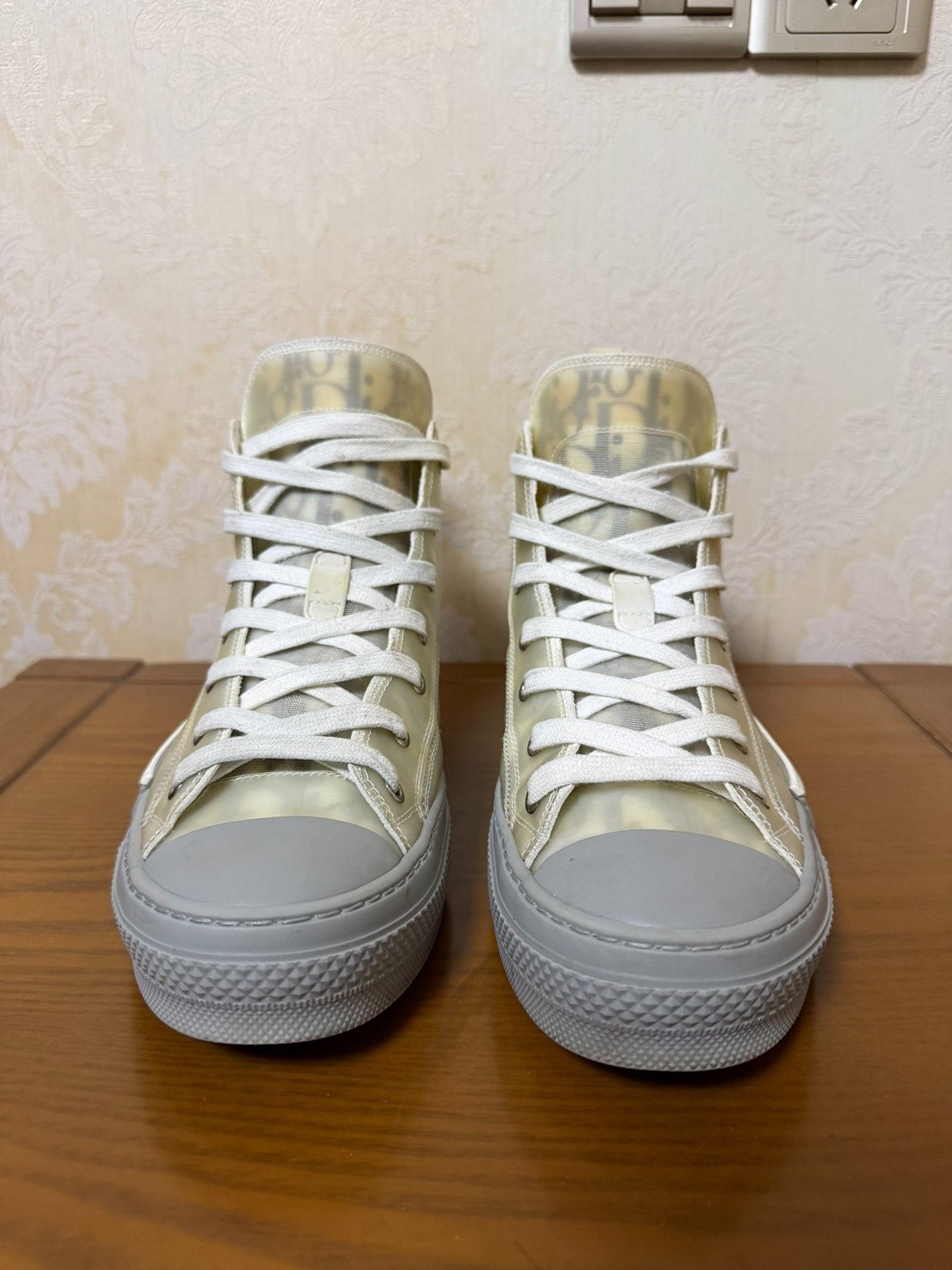 Dior Dior Canvas Lowtop Sneakers us_9-5 Women Size US 9.5 / IT 39.5 - 2 Thumbnail