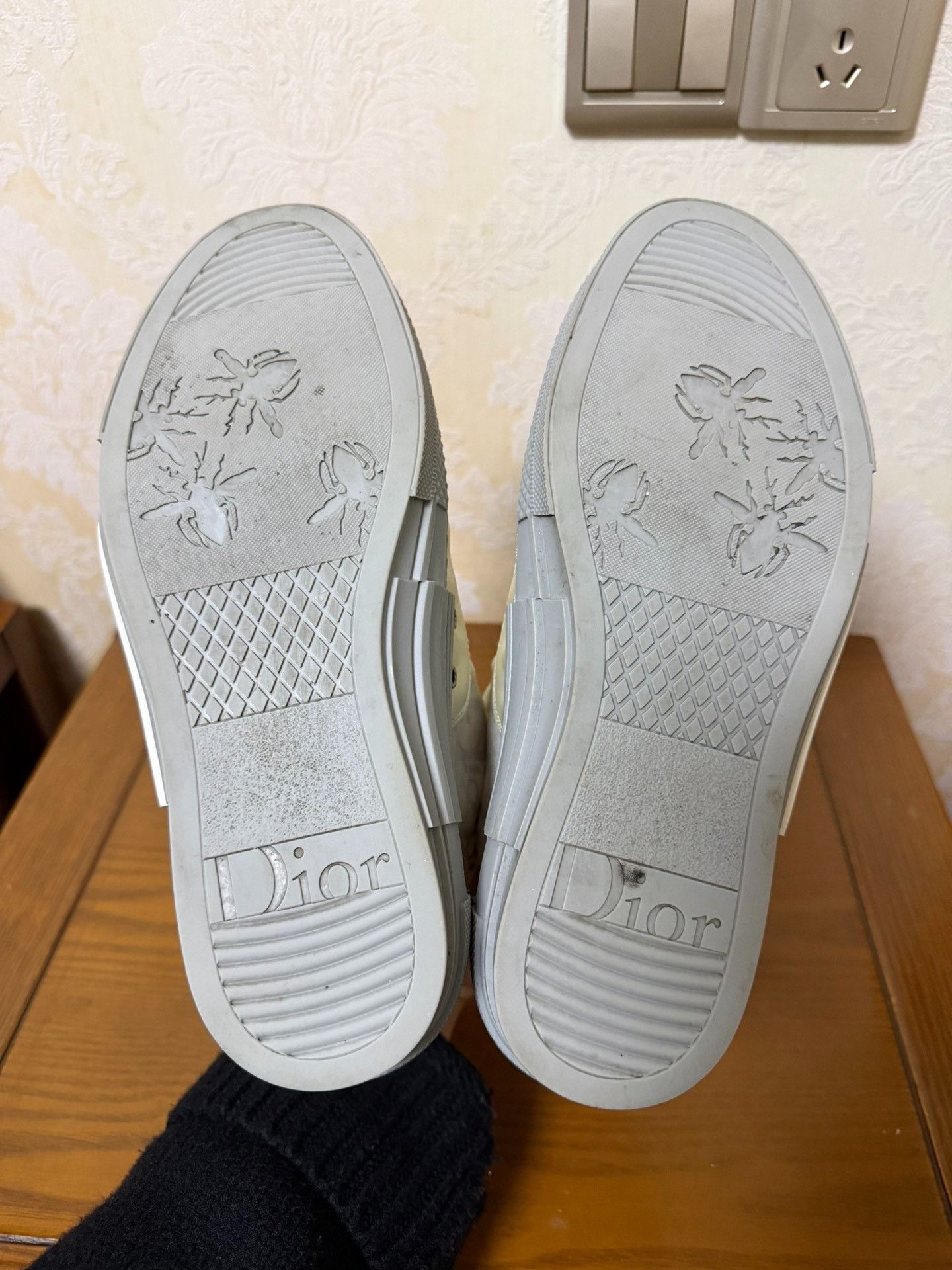 Dior Dior Canvas Lowtop Sneakers us_9-5 Women Size US 9.5 / IT 39.5 - 5 Thumbnail
