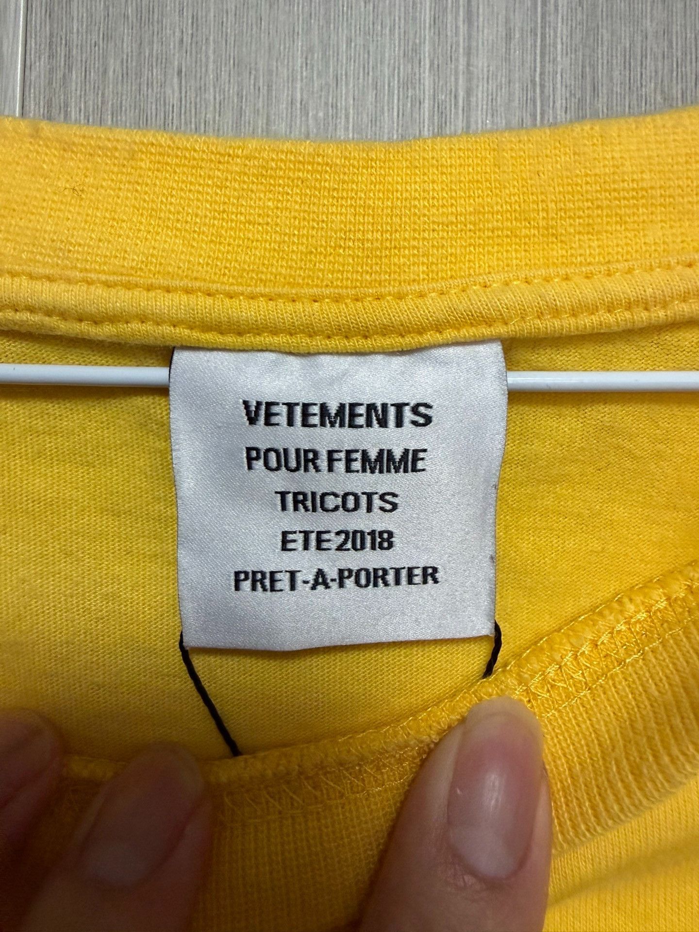 Vetements Vetements Yellow T-Shirt S Men Size US S / EU 44-46 / 1 - 3 Thumbnail