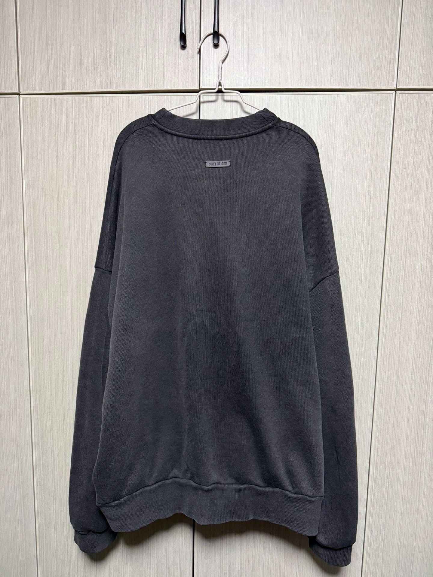 Fear of God Fear of God Printed Black Hoodie xl Men Size US XL / EU 56 / 4 - 2 Thumbnail