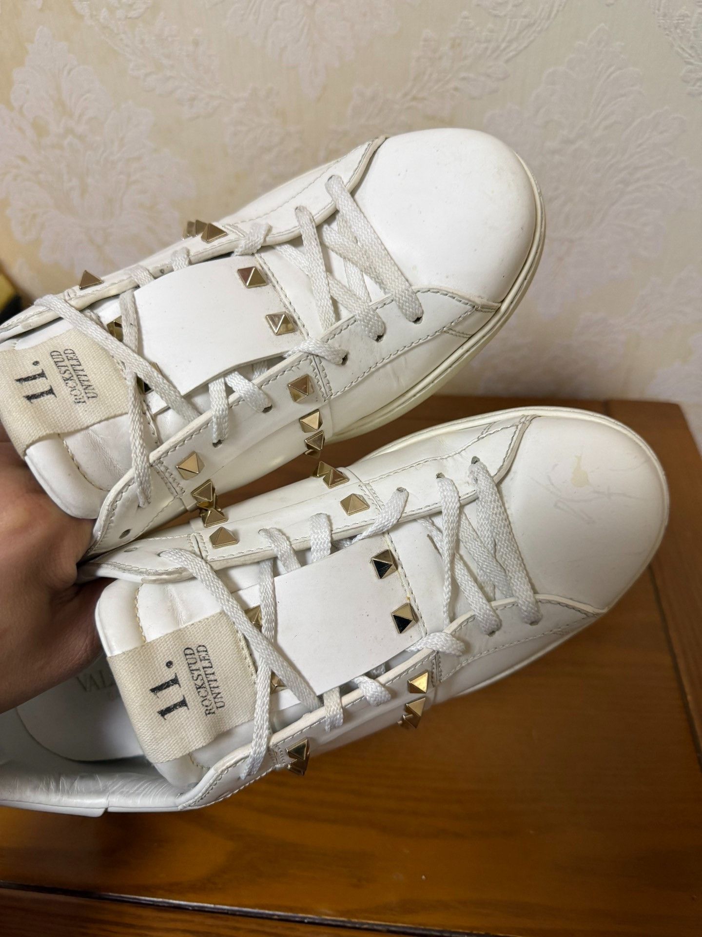 Valentino Valentino White Lowtop Sneakers 42 Men Size US 9 / EU 42 - 5 Thumbnail