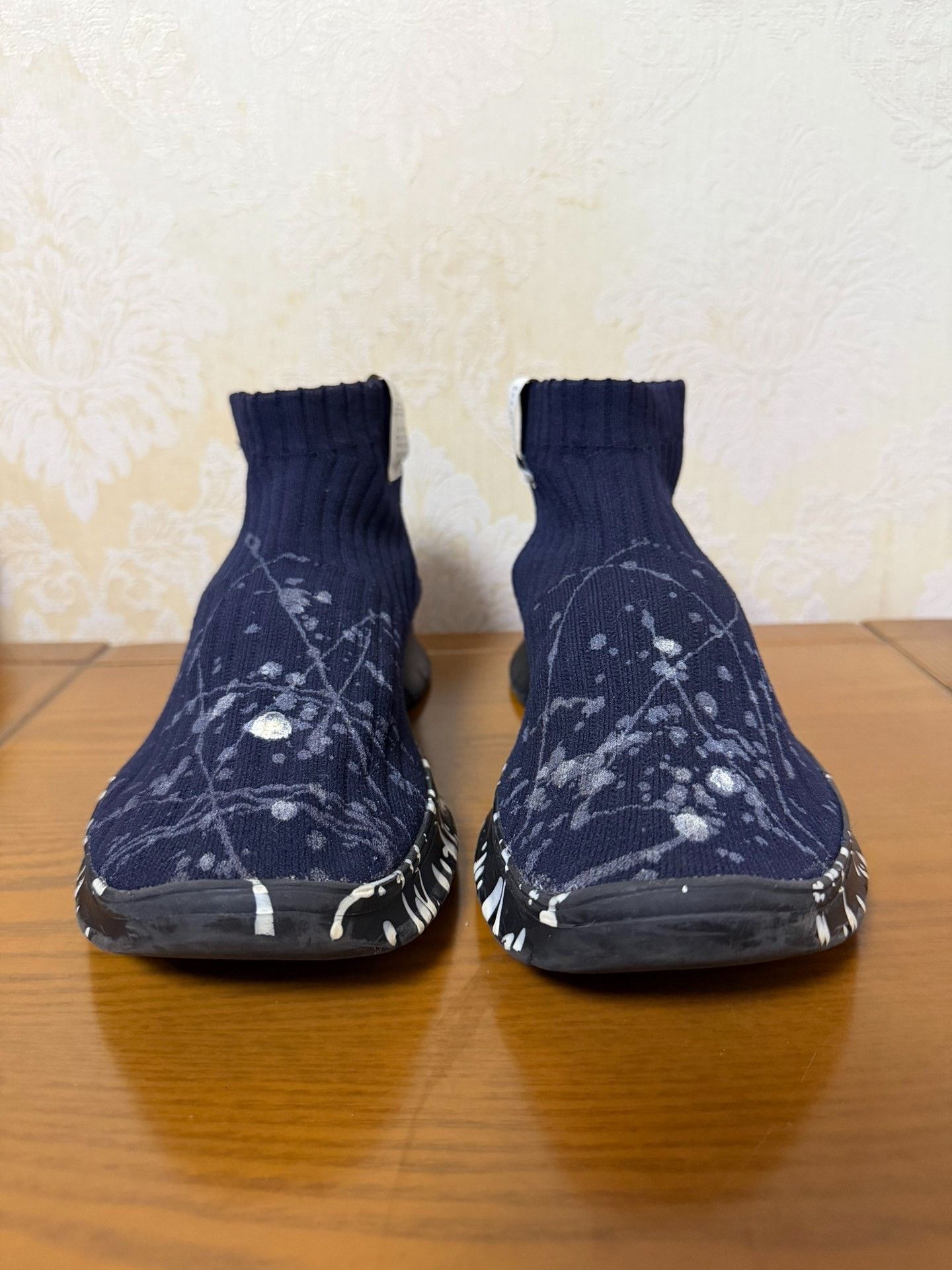 Maison Margiela Maison Margiela Hitop Sneakers us_12 Women Size US 12 / IT 42 - 2 Thumbnail