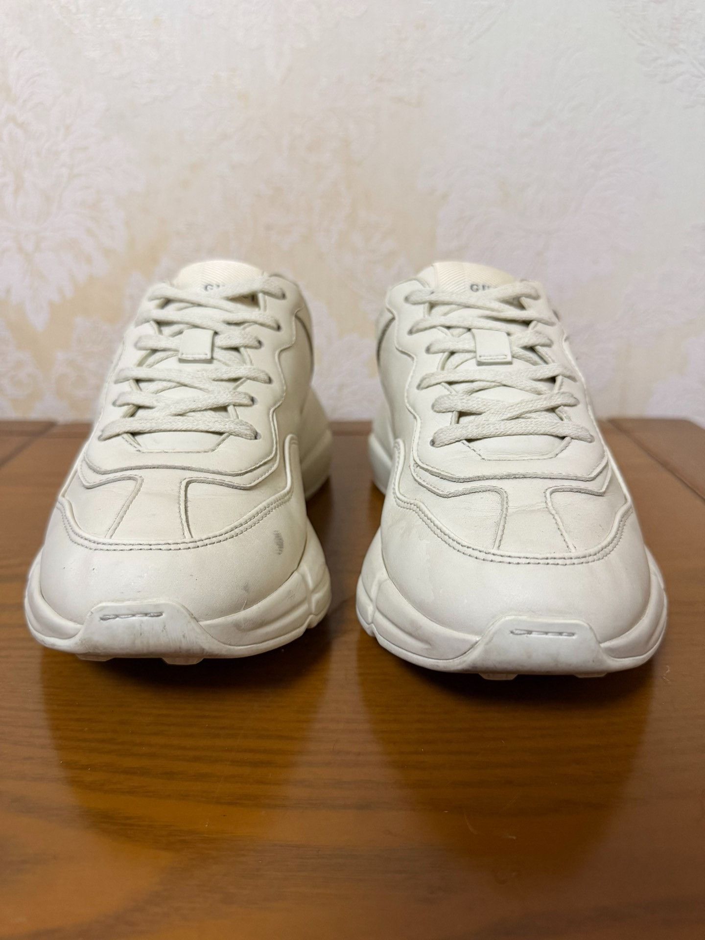 Gucci Gucci Lowtop Sneakers 37 Women Size US 6.5 / IT 36.5 - 2 Thumbnail