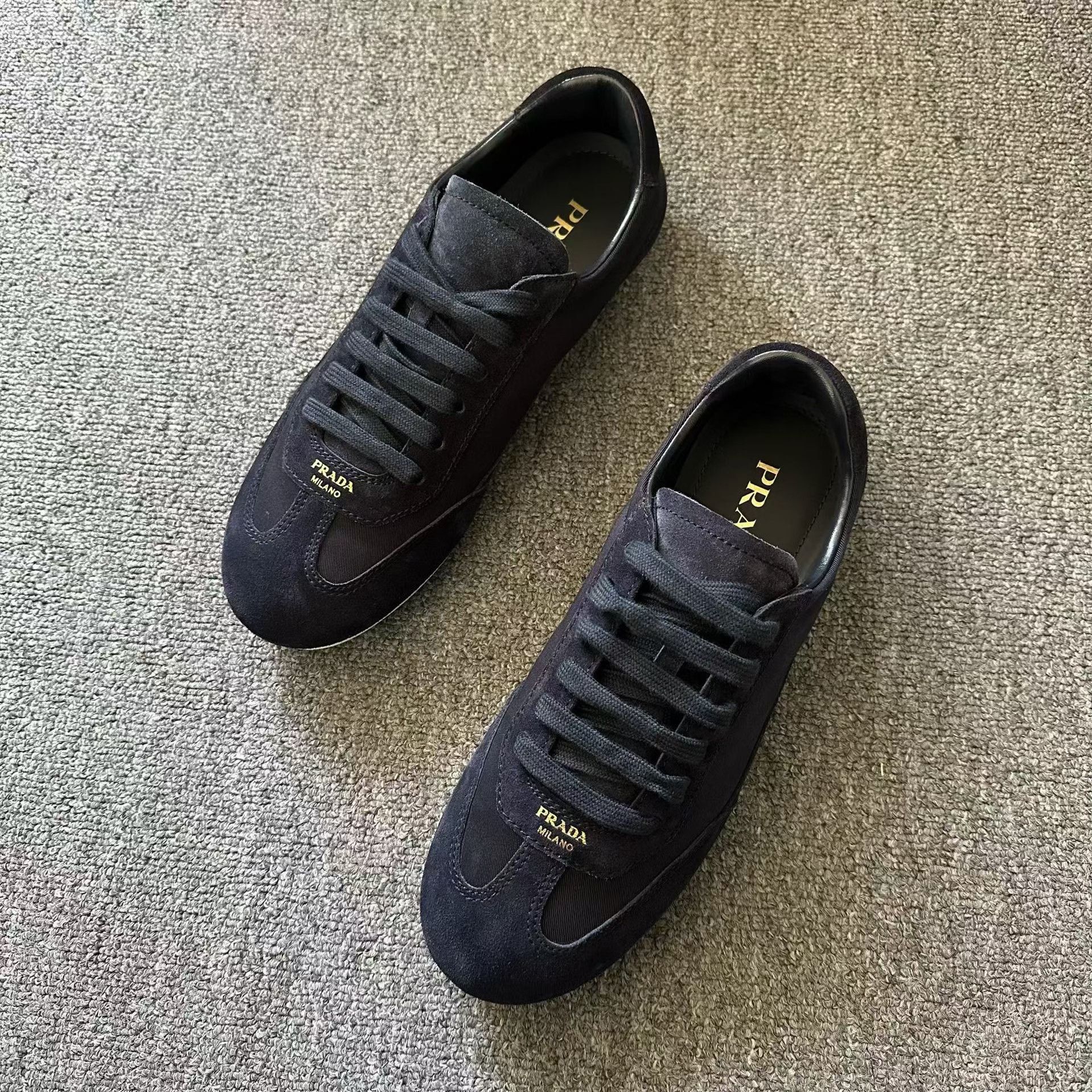 Prada Prada Blue Lowtop Sneakers 7 Men Size US 7 / EU 40 - 3 Thumbnail