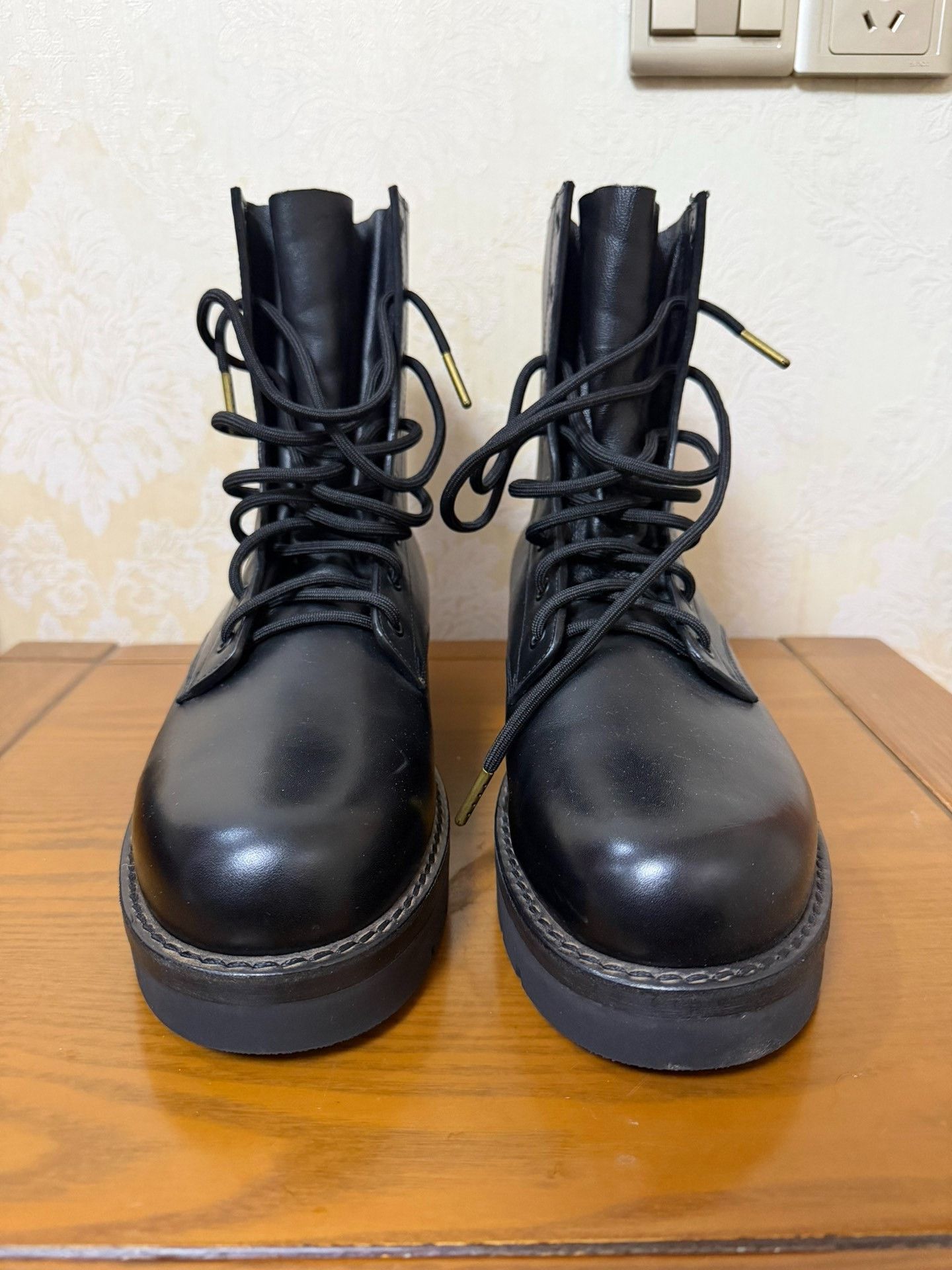 Valentino Valentino Boots 7 Men Size US 7 / EU 40 - 2 Thumbnail
