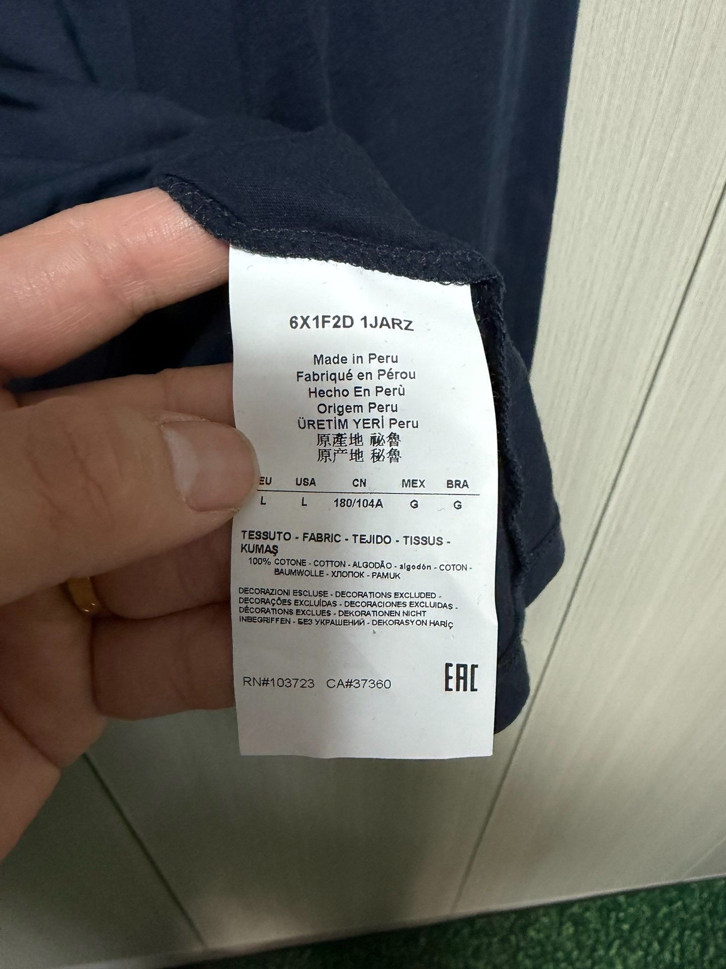 Armani Armani Polo l Men Size US L / EU 52-54 / 3 - 4 Thumbnail