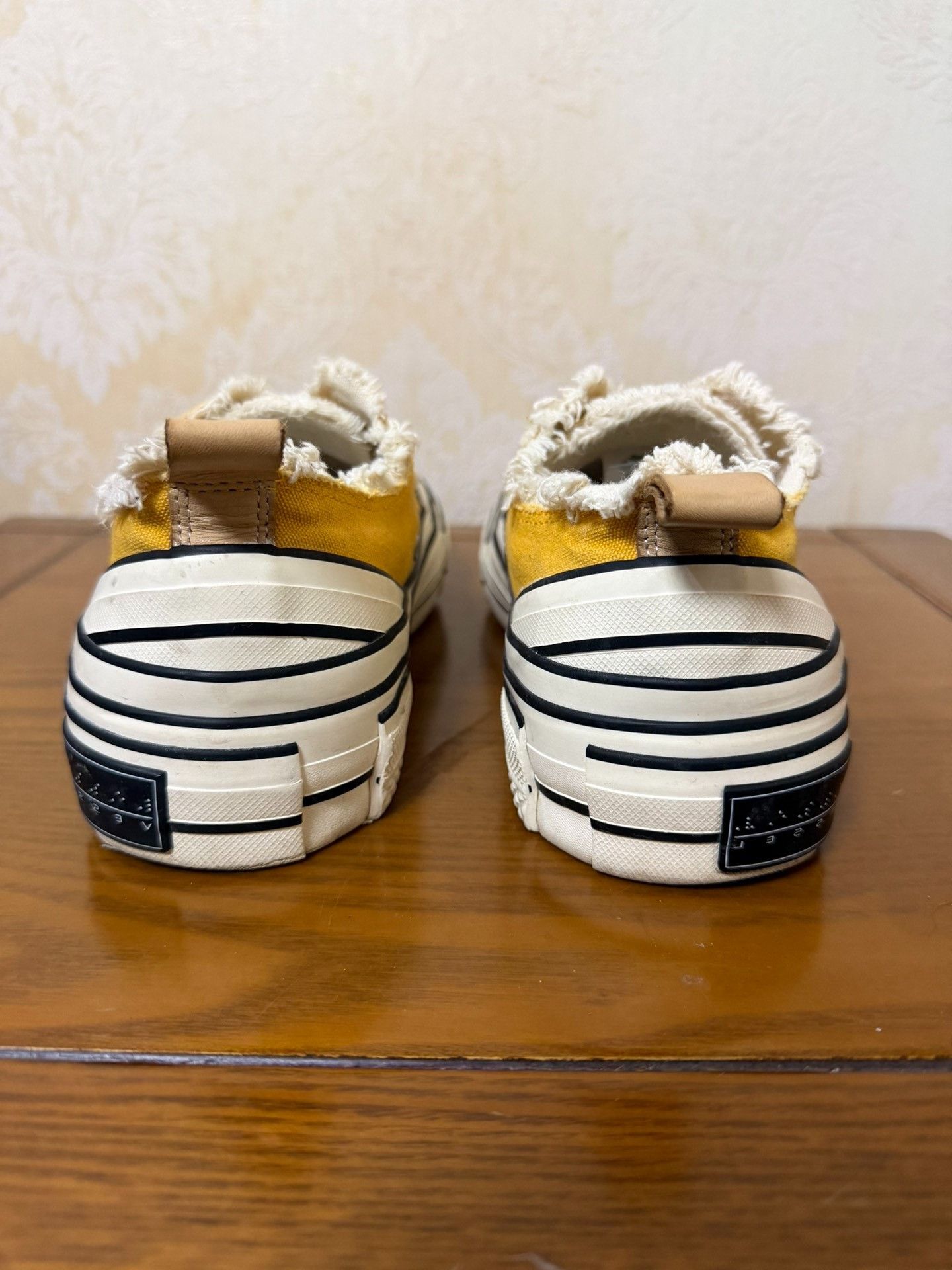 Yohji Yamamoto Yohji Yamamoto Yellow Lowtop Sneakers 8 Men Size US 8 / EU 41 - 3 Thumbnail