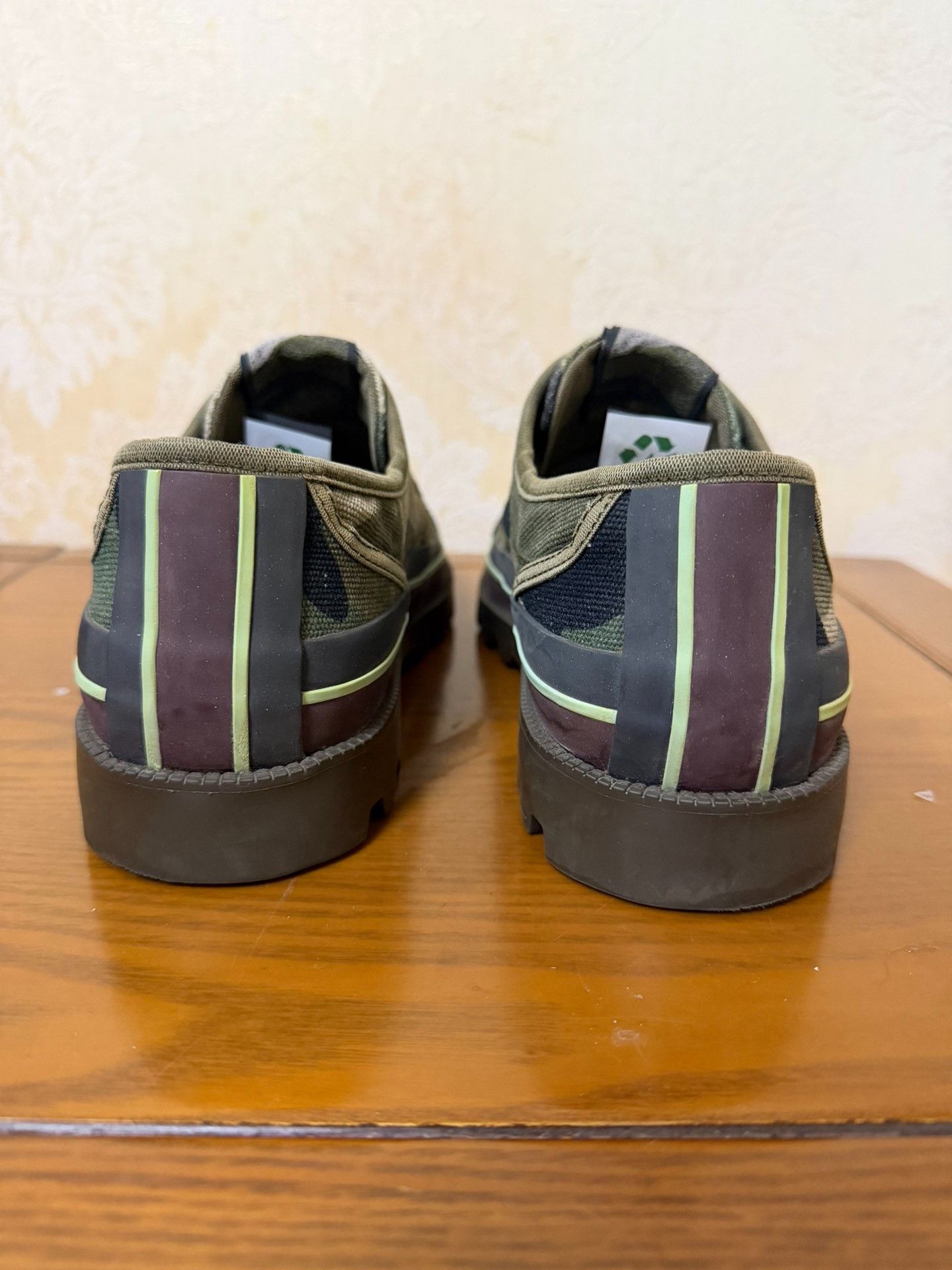 Valentino Valentino Hiking Camo Lowtop Sneakers 8 Men Size US 8 / EU 41 - 3 Thumbnail