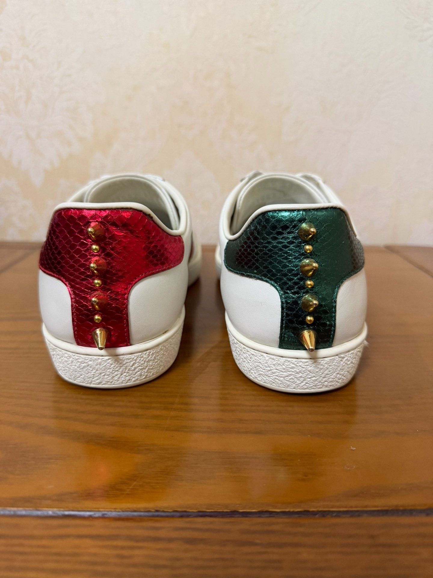 Gucci Gucci Casual White Lowtop Sneakers us_9 Women Size US 9 / IT 39 - 3 Thumbnail
