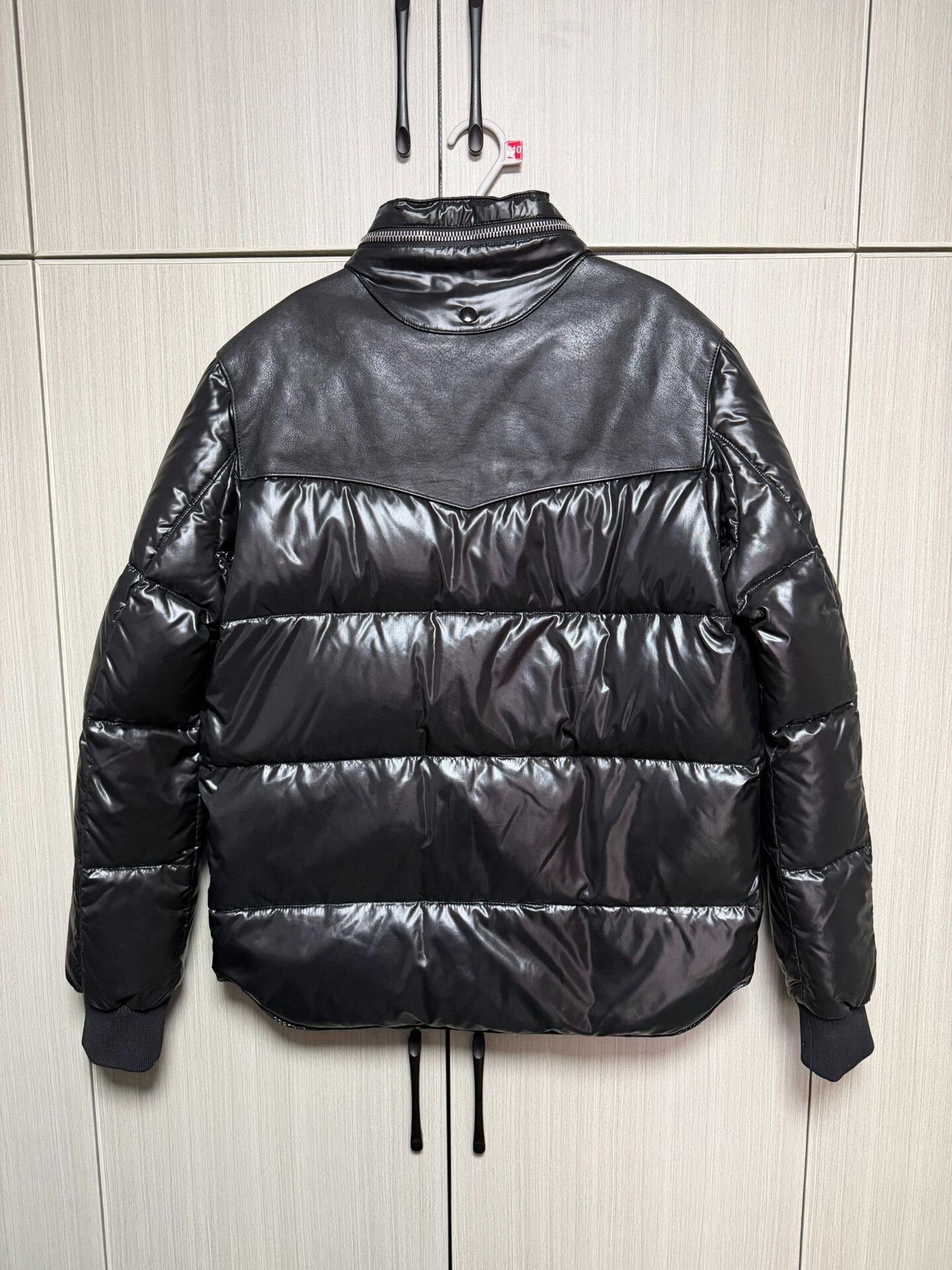 Saint Laurent Paris Saint Laurent Paris Down Black Heavy Coat m Men Size US M / EU 48-50 / 2 - 2 Thumbnail