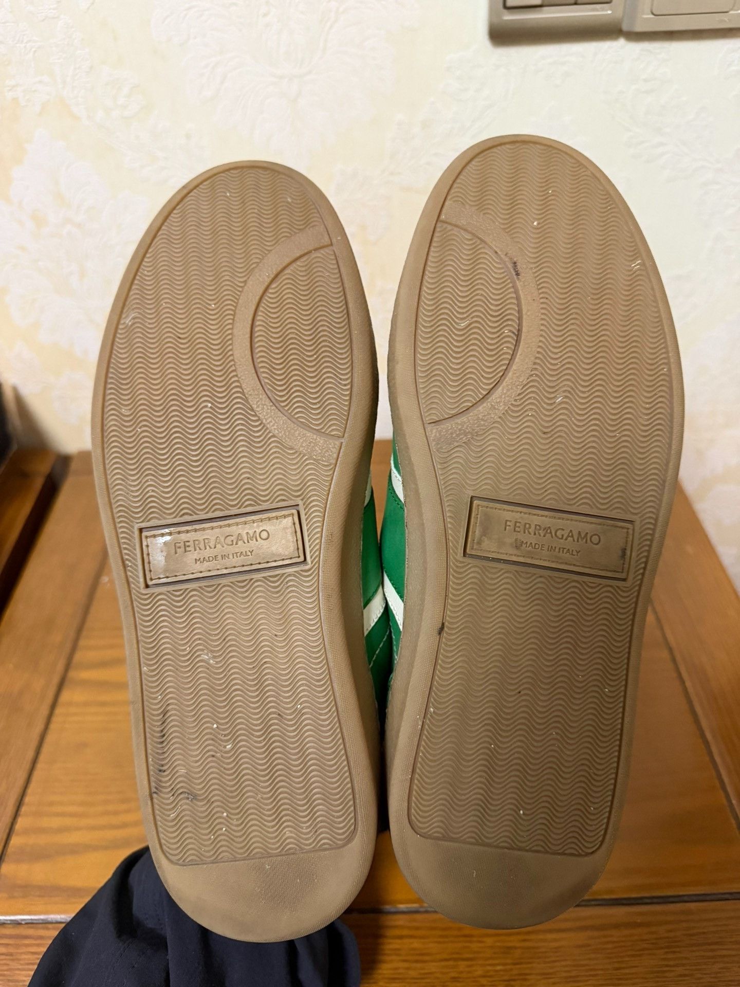 Salvatore Ferragamo Salvatore Ferragamo Green Lowtop Sneakers 7.5 Men Size US 7.5 / EU 40-41 - 3 Thumbnail