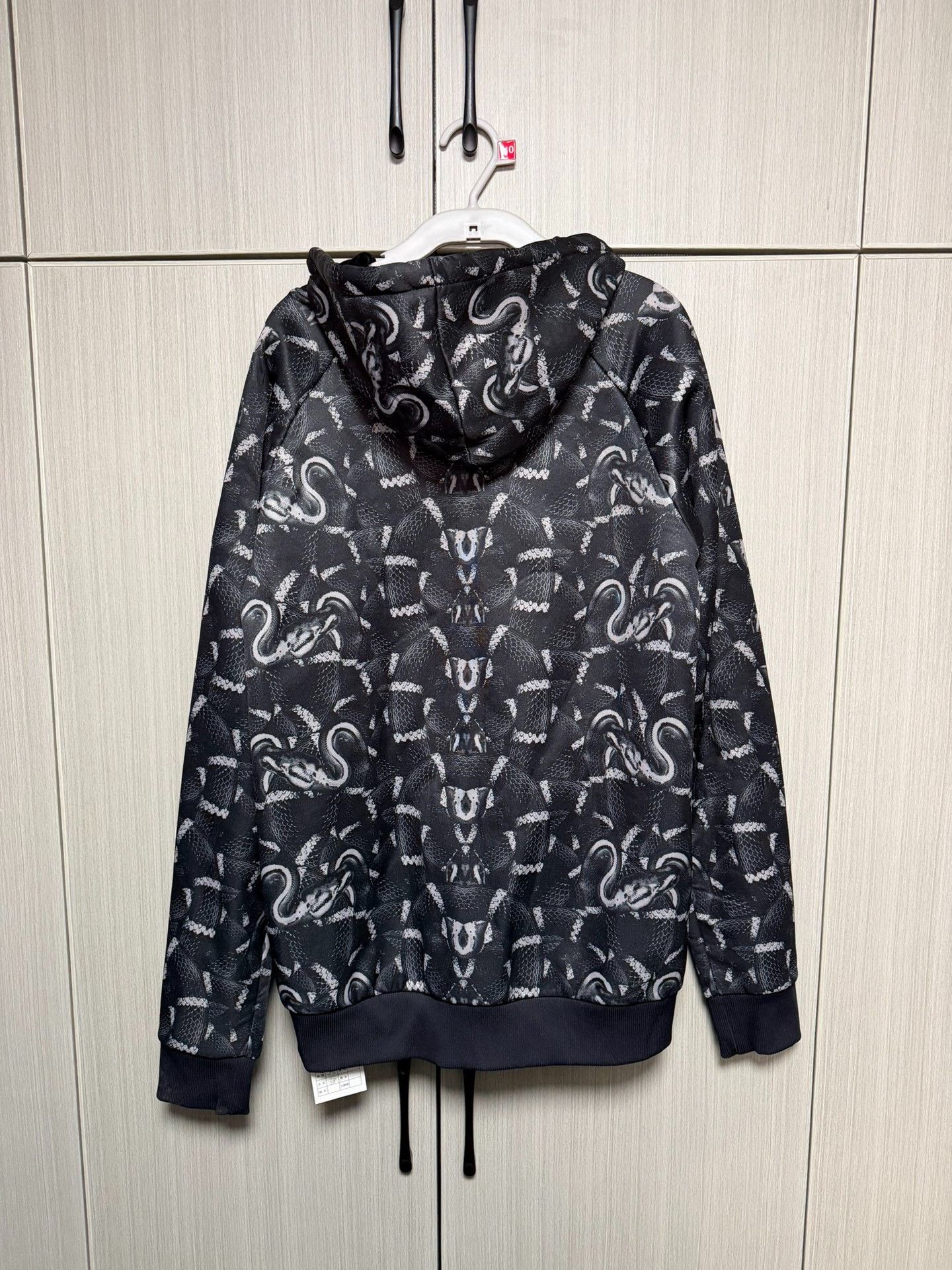 Fear of God Fear of God Animal Print Cotton Hoodie s Men Size US S / EU 44-46 / 1 - 2 Thumbnail