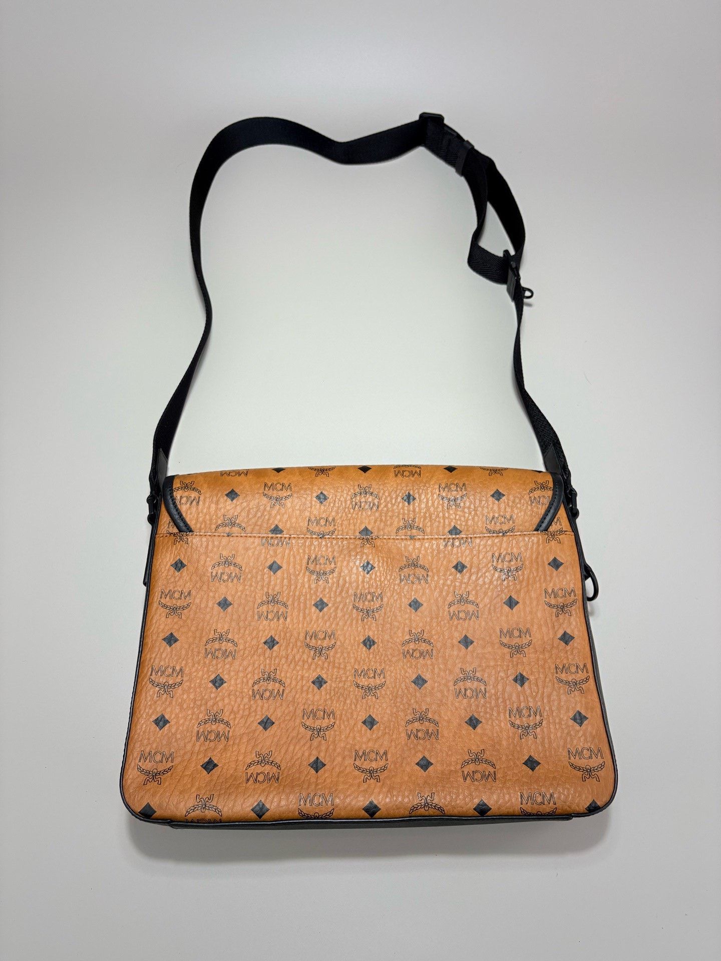 MCM MCM Crossbody Messenger Bag Size ONE SIZE - 2 Thumbnail