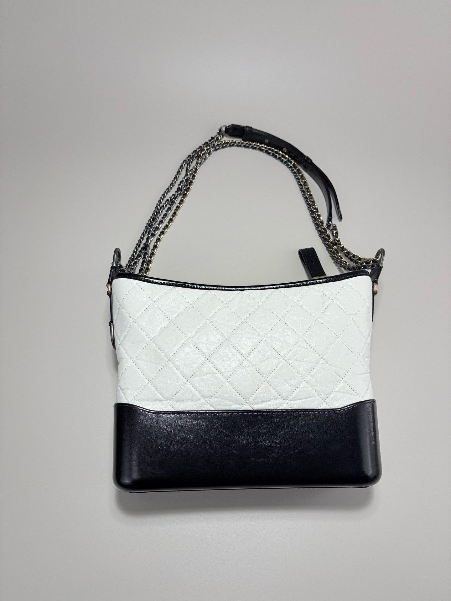 Chanel Chanel Black White Leather Boy Crossbody Bag Size ONE SIZE - 2 Thumbnail