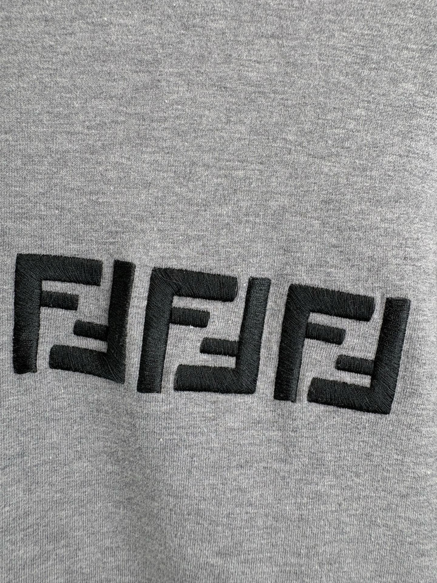 Fendi FENDI Sequin Gray Hooded Zip Jacket Size XS / US 0-2 / IT 36-38 - 3 Thumbnail