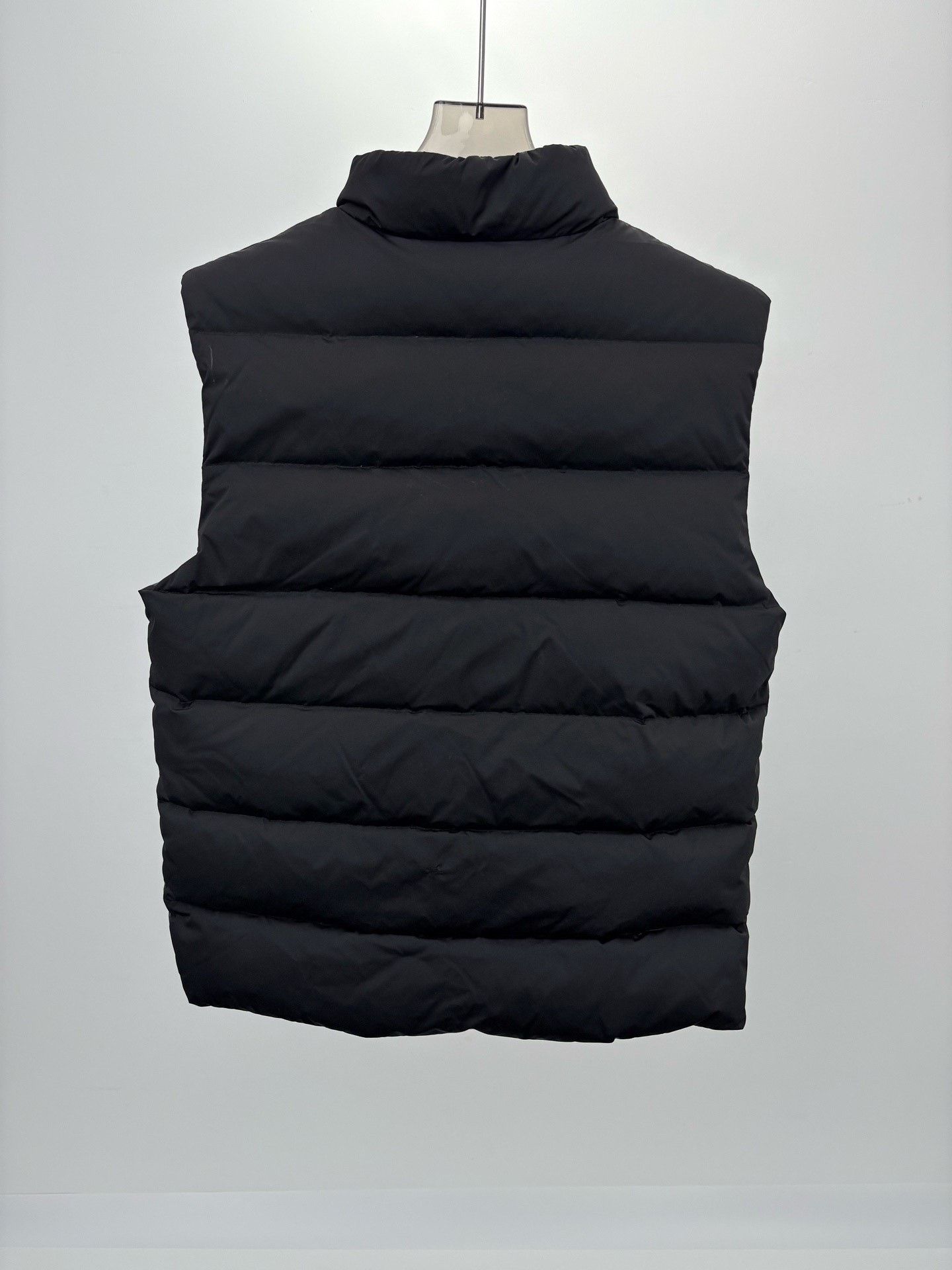 Fendi FENDI Little Monster Reversible Down Vest Size US M / EU 48-50 / 2 - 2 Thumbnail