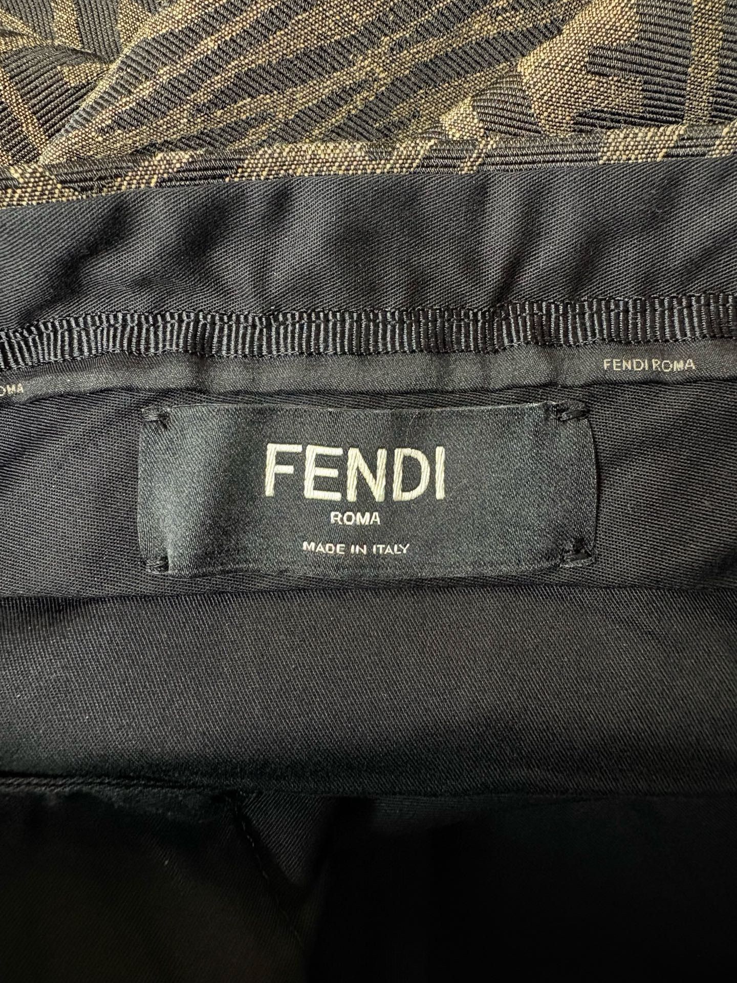 Fendi Fendi Brown Monogram Logo Shorts Size US 34 / EU 50 - 3 Thumbnail