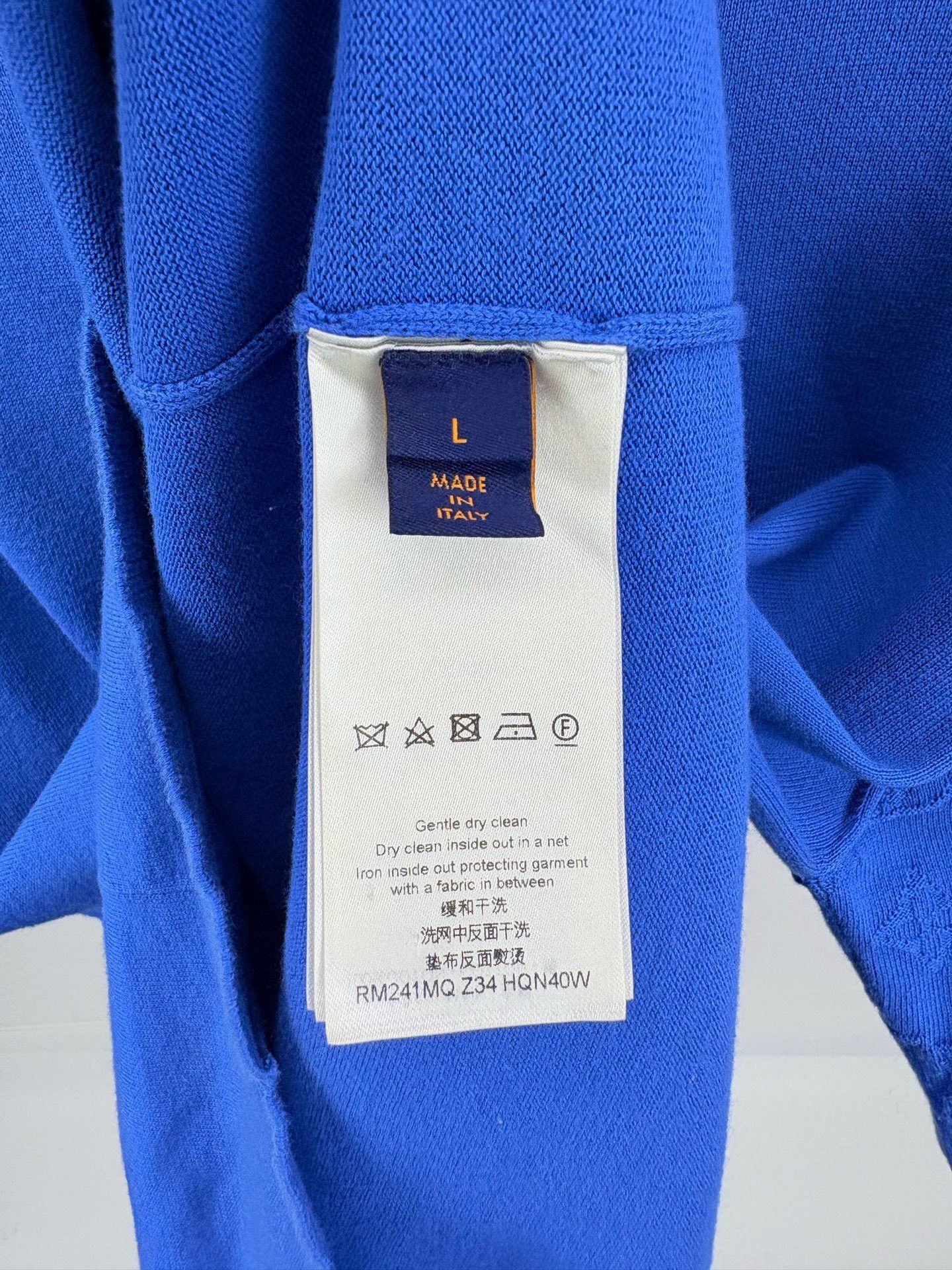 Louis Vuitton Louis Vuitton LV Full Logo Knit Short-Sleeve Size US L / EU 52-54 / 3 - 4 Thumbnail