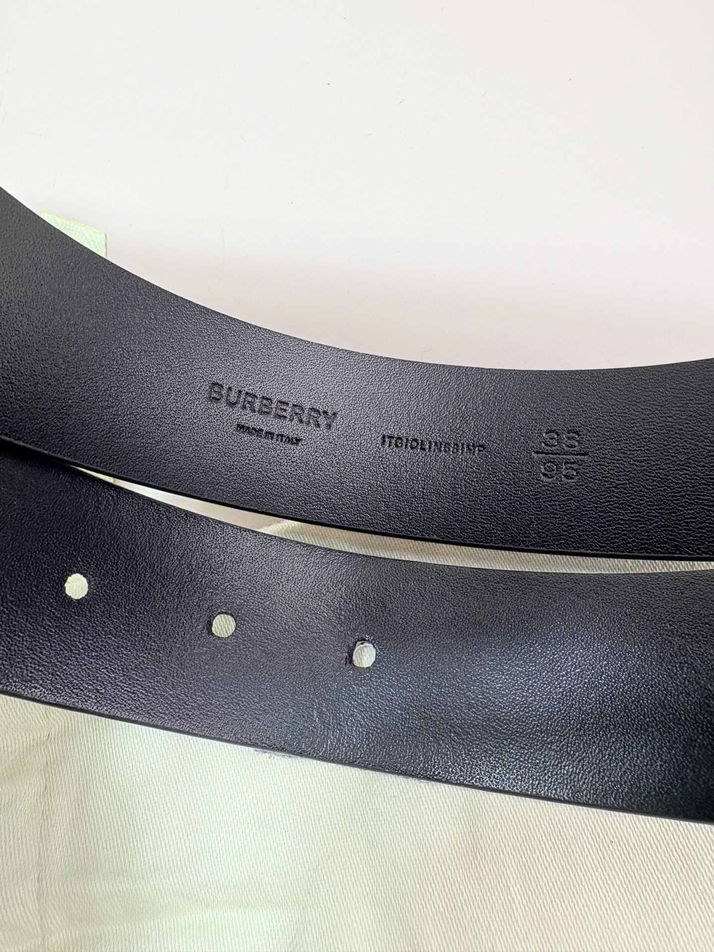 Burberry Burberry New Check Belt Size ONE SIZE - 6 Thumbnail