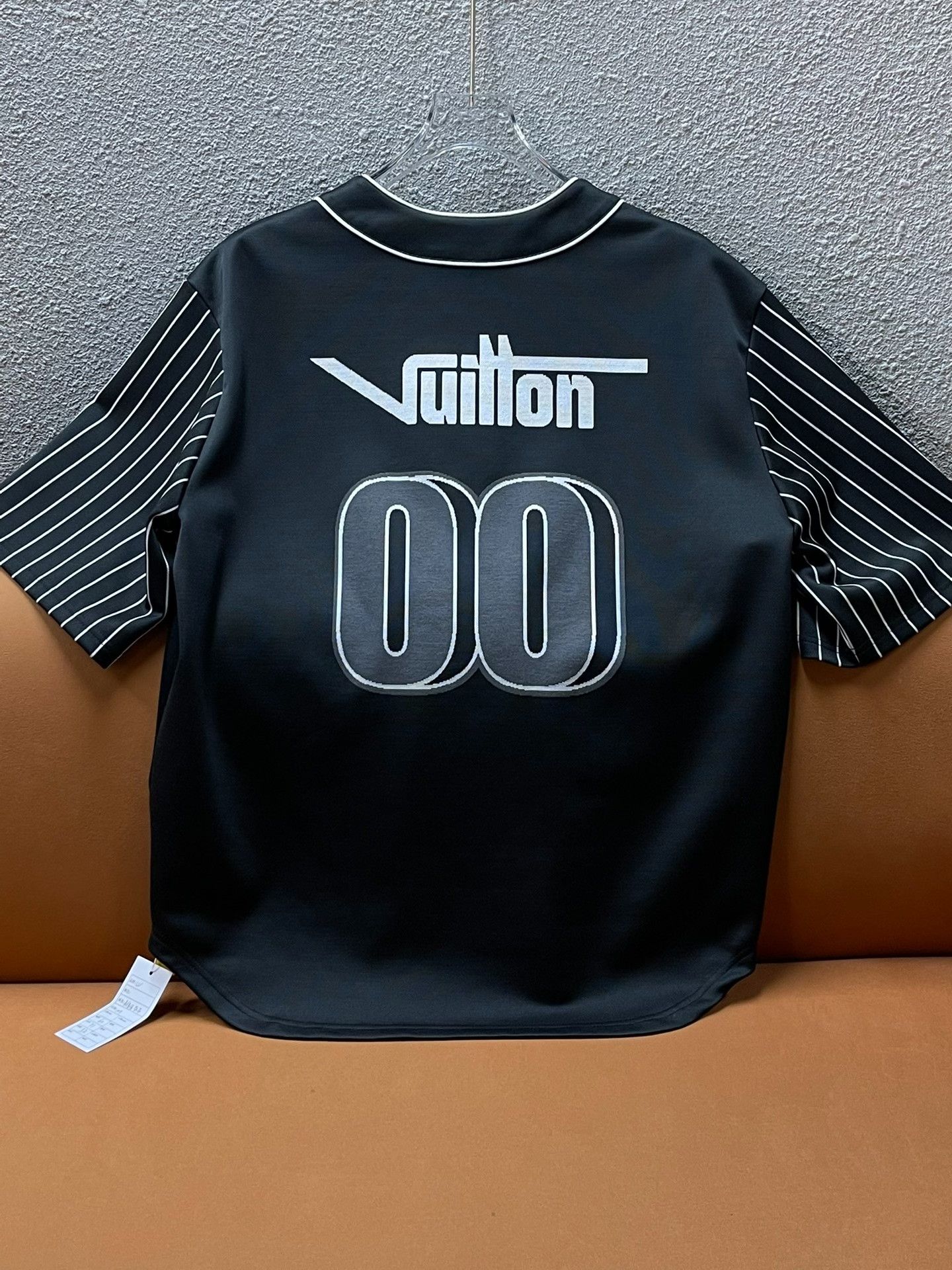 Louis Vuitton LV Malletier Baseball Shirt Size US M / EU 48-50 / 2 - 2 Thumbnail