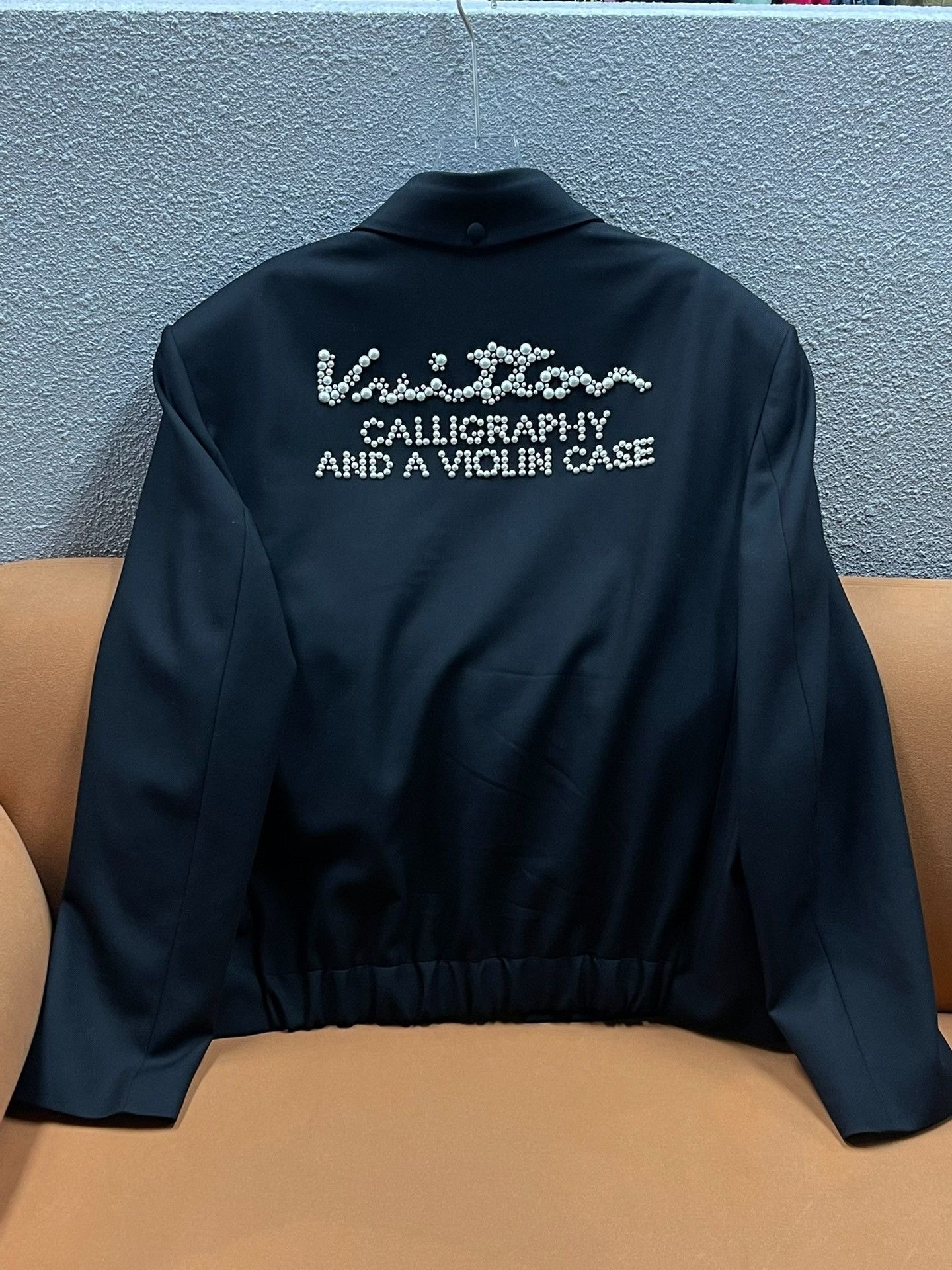 Louis Vuitton Louis Vuitton FW23 Logo Pearl Wool Jacket Size US XL / EU 56 / 4 - 2 Thumbnail