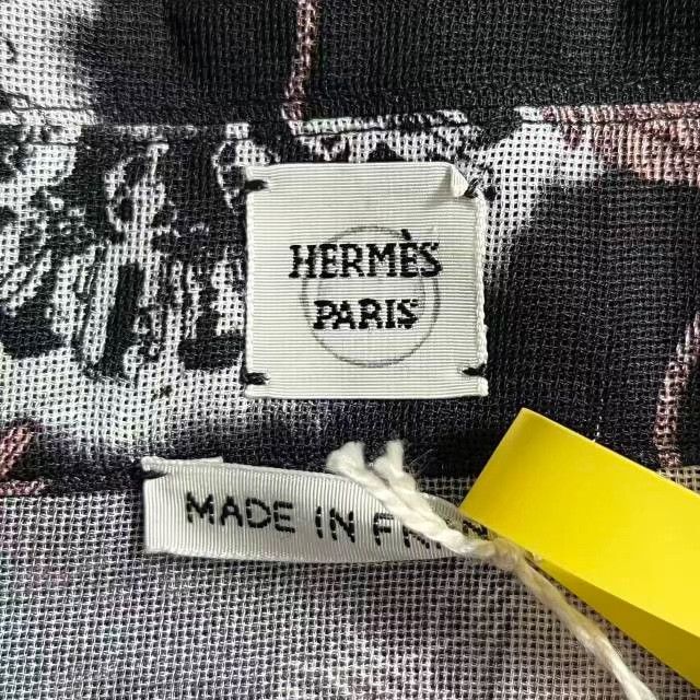 Hermes Hermès Black Floral Print Shirt Size XS / US 0-2 / IT 36-38 - 4 Thumbnail