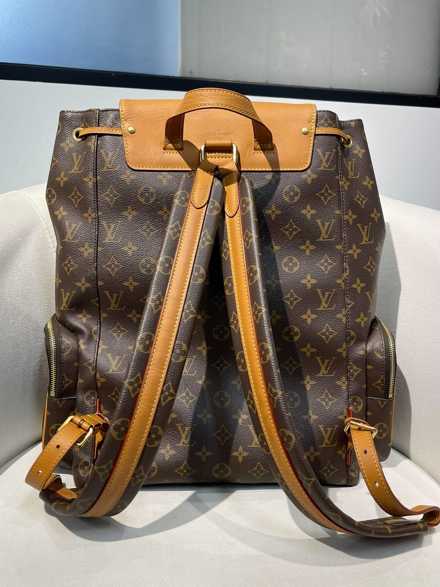 Louis Vuitton Louis Vuitton Trio Backpack Size ONE SIZE - 2 Thumbnail