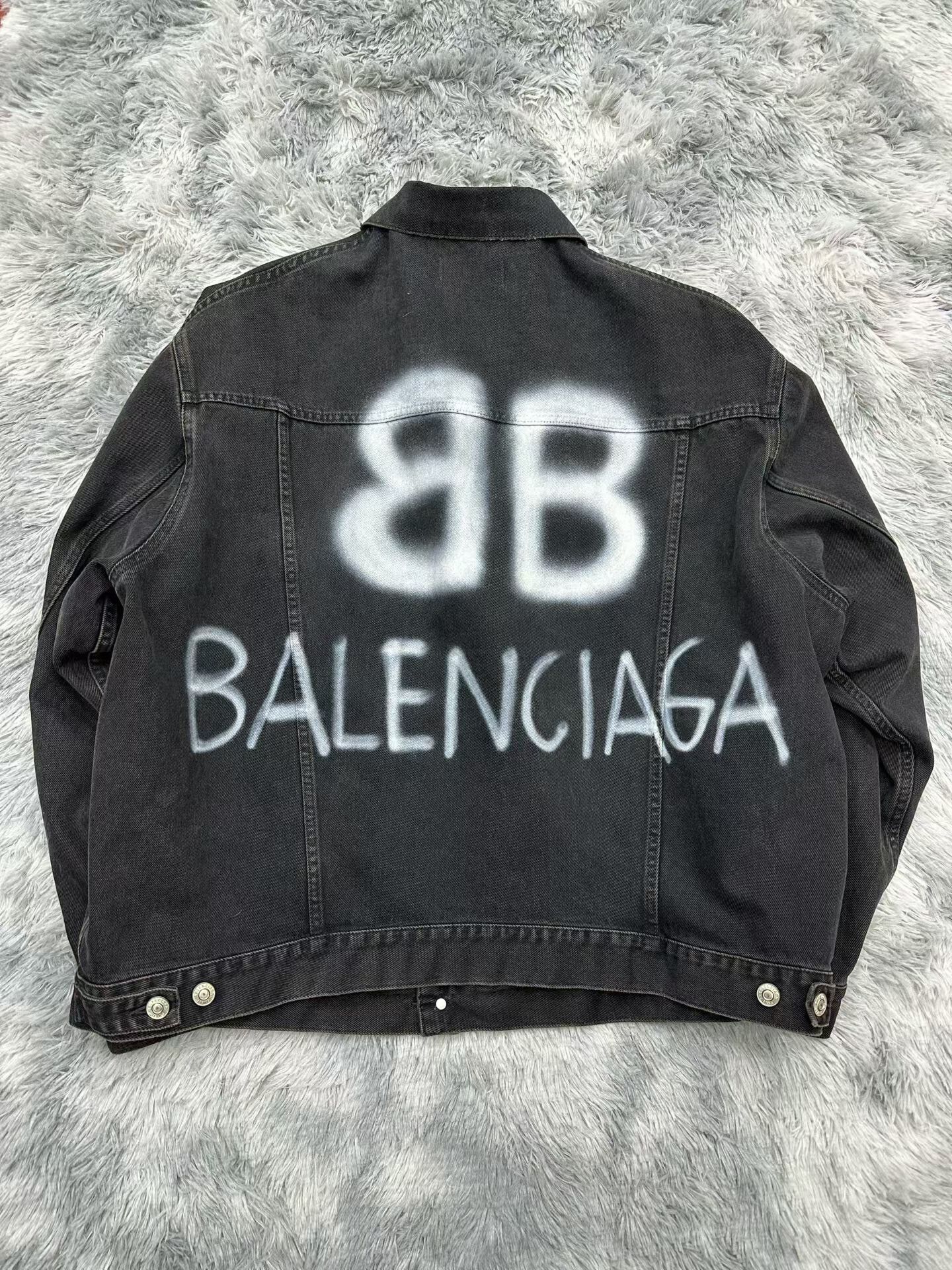 Balenciaga Balenciaga Light Jacket S Men Size US S / EU 44-46 / 1 - 2 Thumbnail