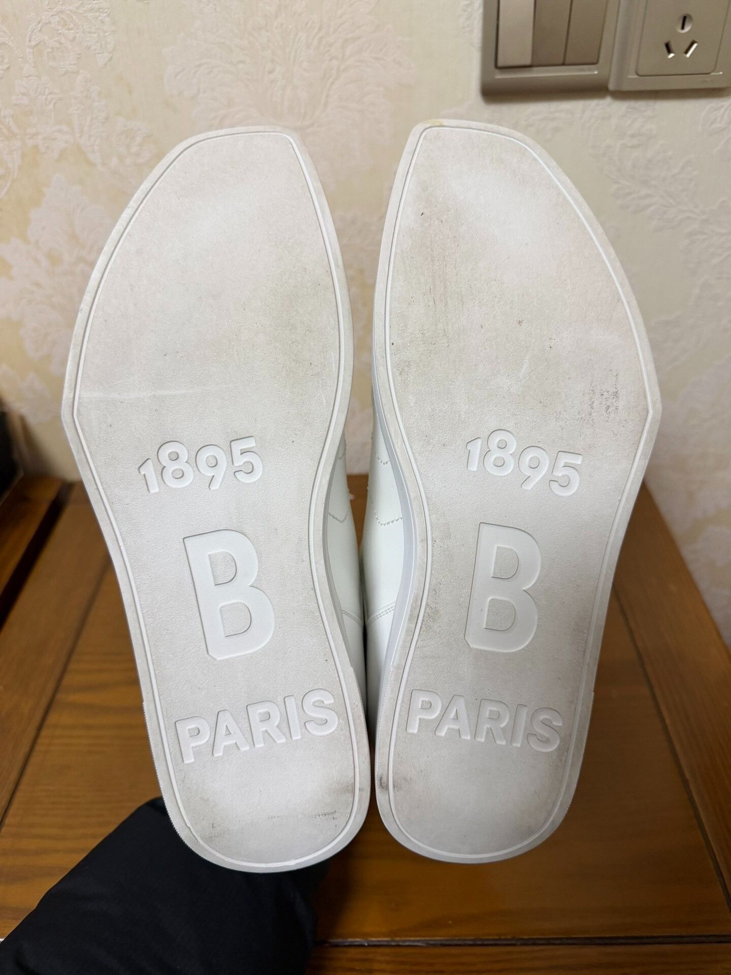Berluti Berluti White Lowtop Sneakers 6.5 Men Size US 6.5 / EU 39-40 - 4 Thumbnail