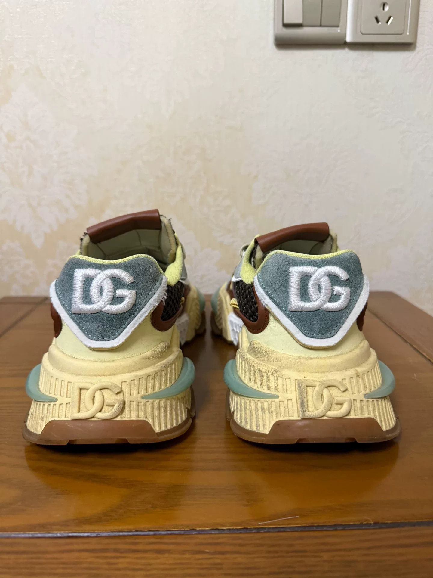 Dolce & Gabbana Dolce & Gabbana Orange Lowtop Sneakers 40 Men Size US 7.5 / EU 40-41 - 3 Thumbnail
